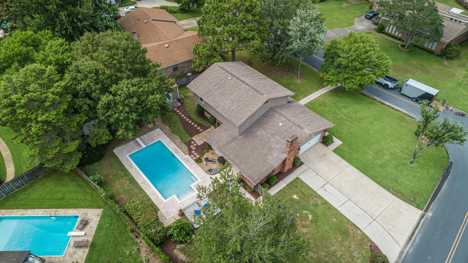 LAKE LORRAINE ESTATES 3 - Residential