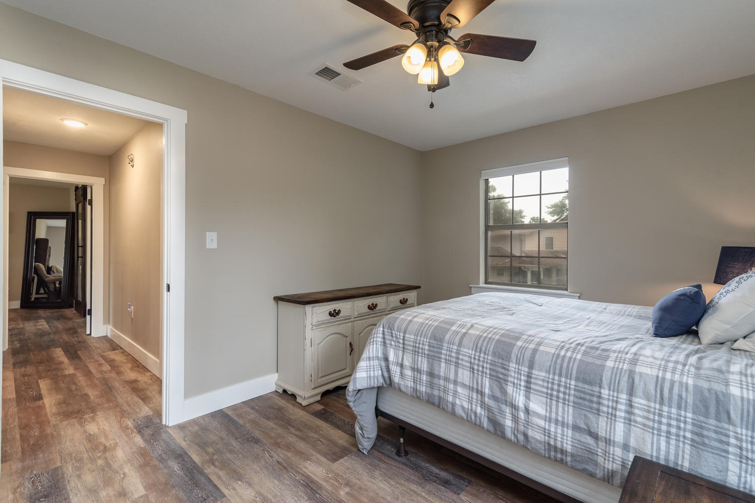 LAKE LORRAINE ESTATES 3 - Residential