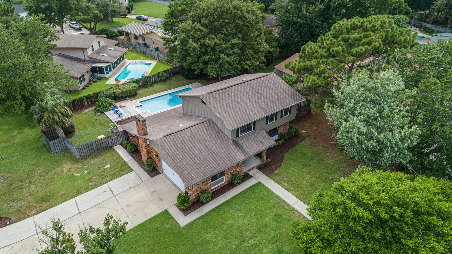 LAKE LORRAINE ESTATES 3 - Residential