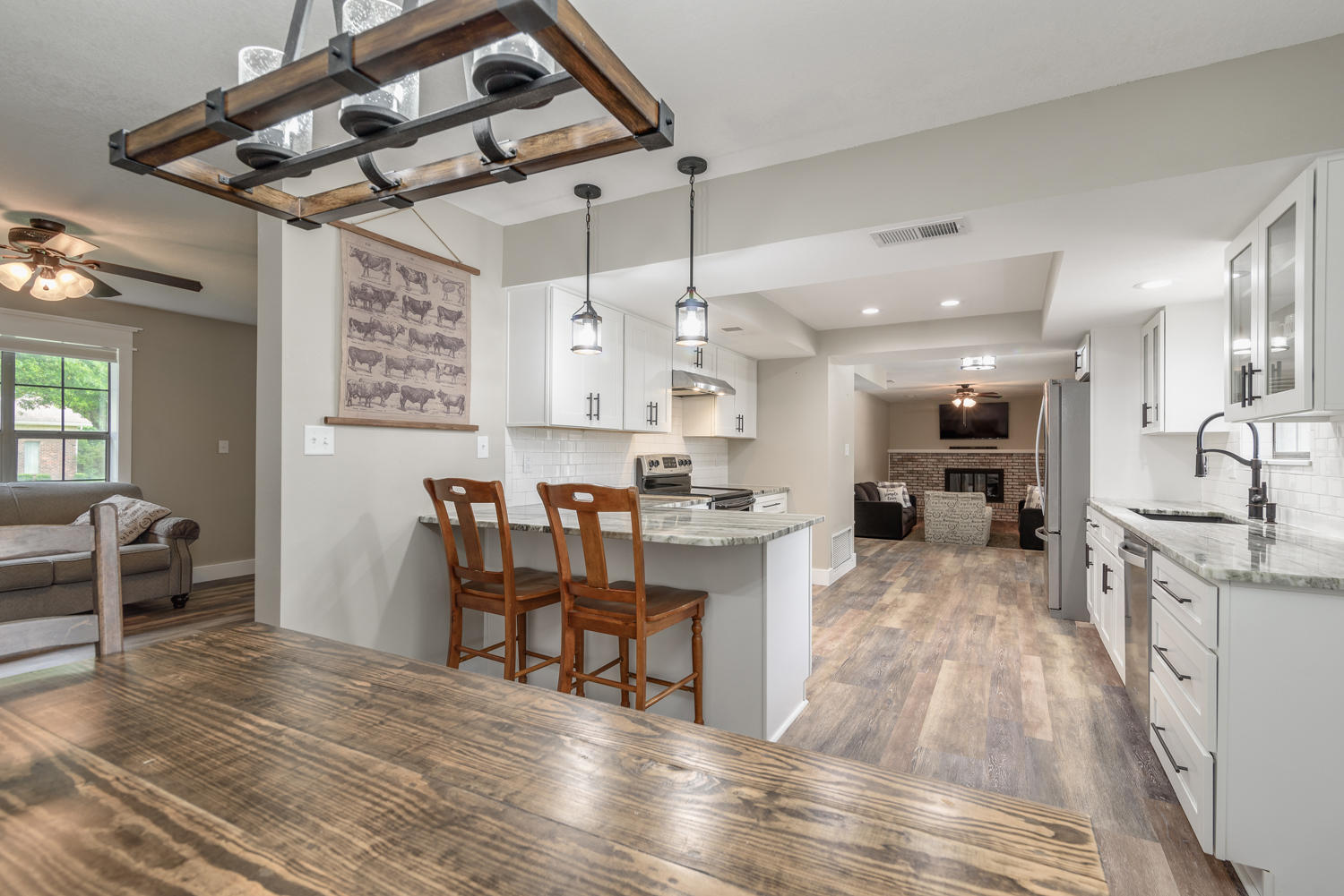 LAKE LORRAINE ESTATES 3 - Residential