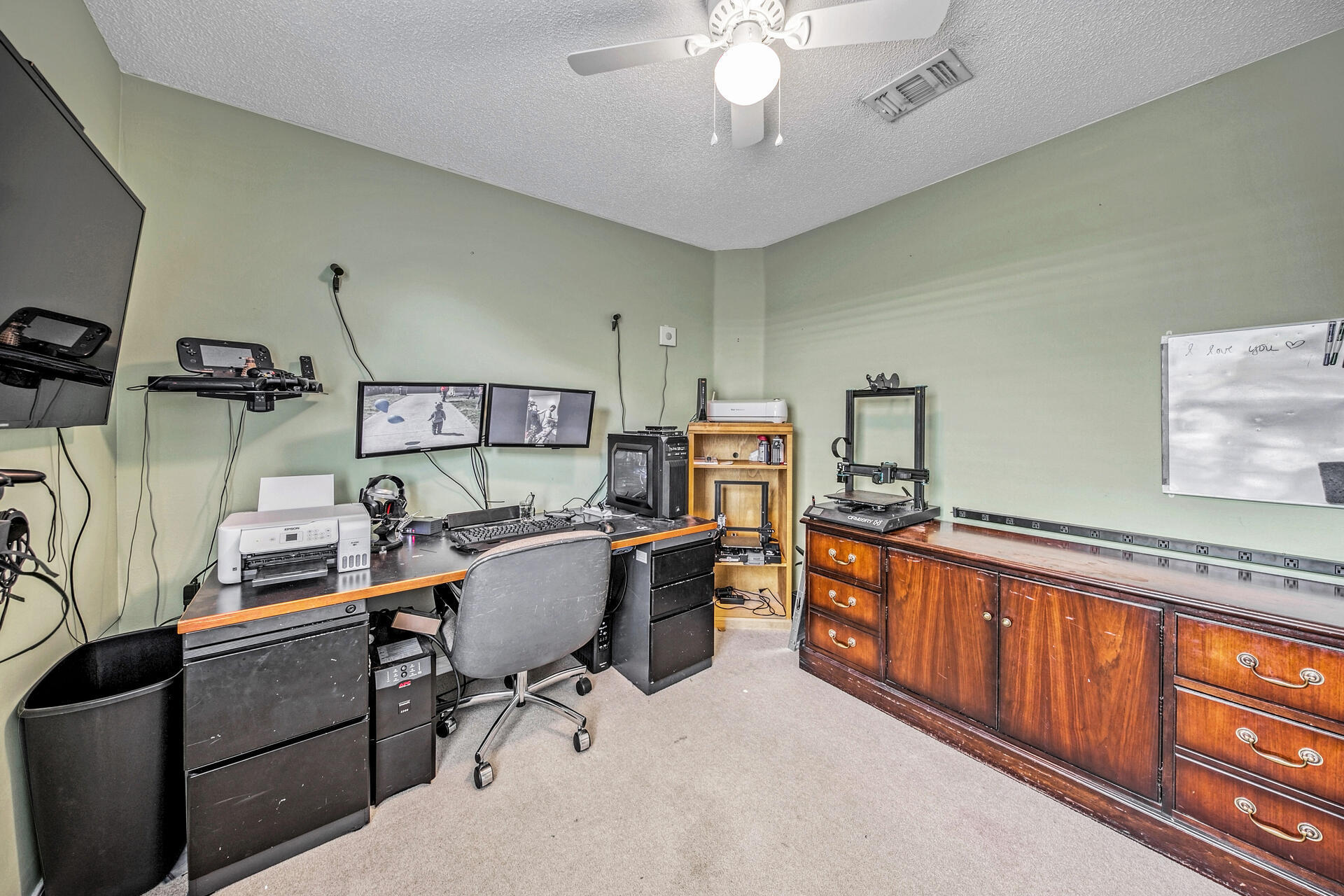 ASHBERRY WOODS - Residential