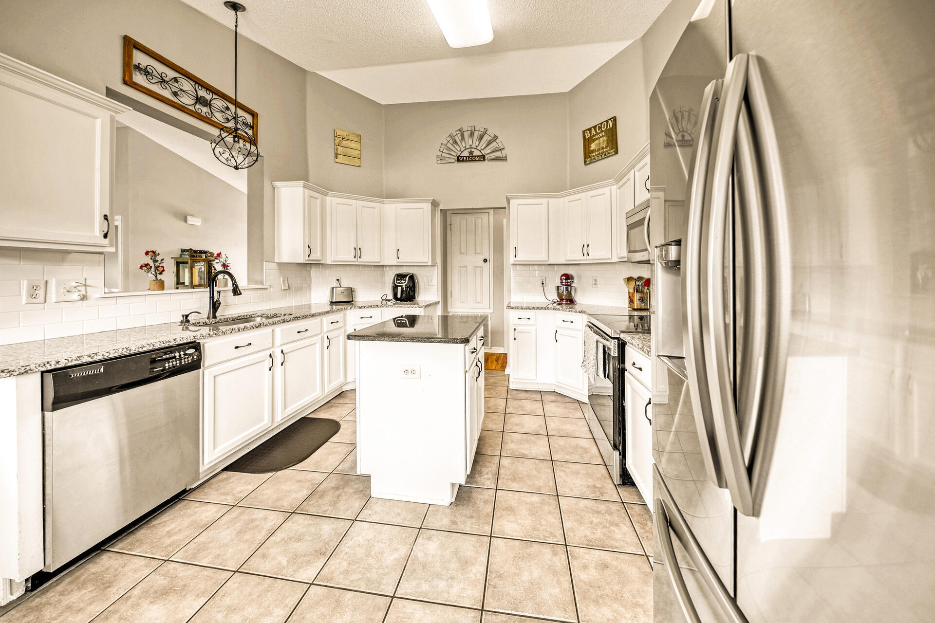 ASHBERRY WOODS - Residential