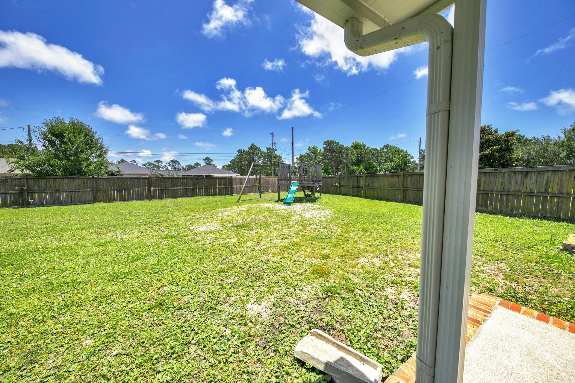 ASHBERRY WOODS - Residential