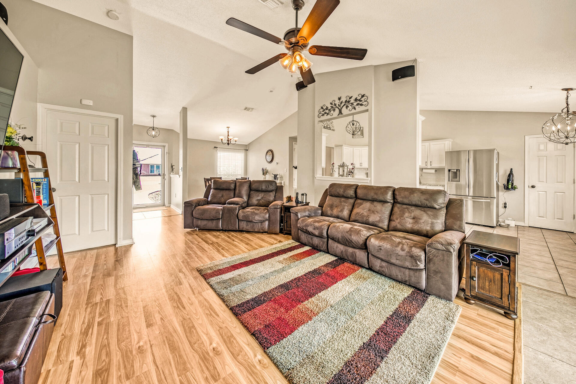 ASHBERRY WOODS - Residential