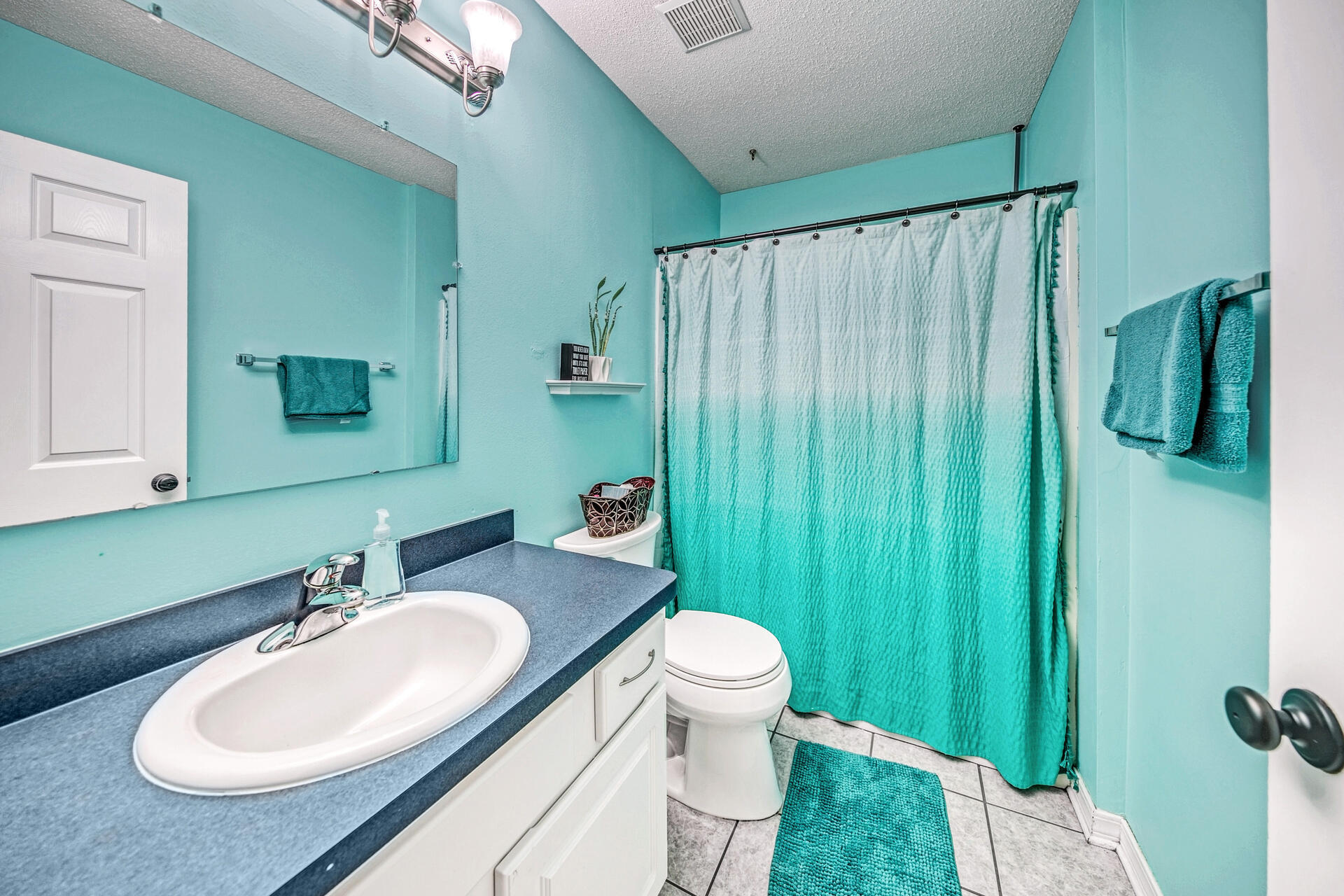 ASHBERRY WOODS - Residential