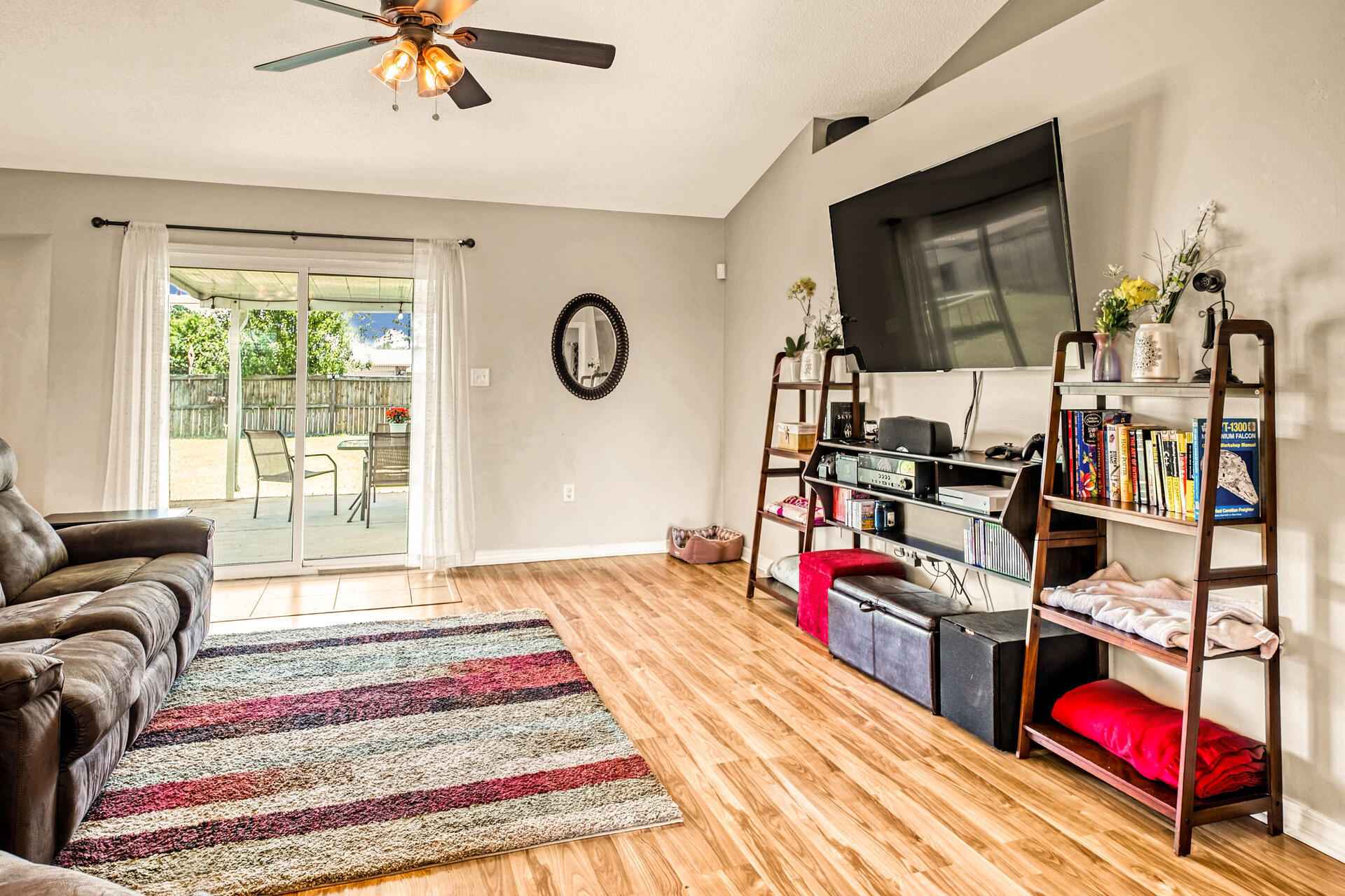 ASHBERRY WOODS - Residential