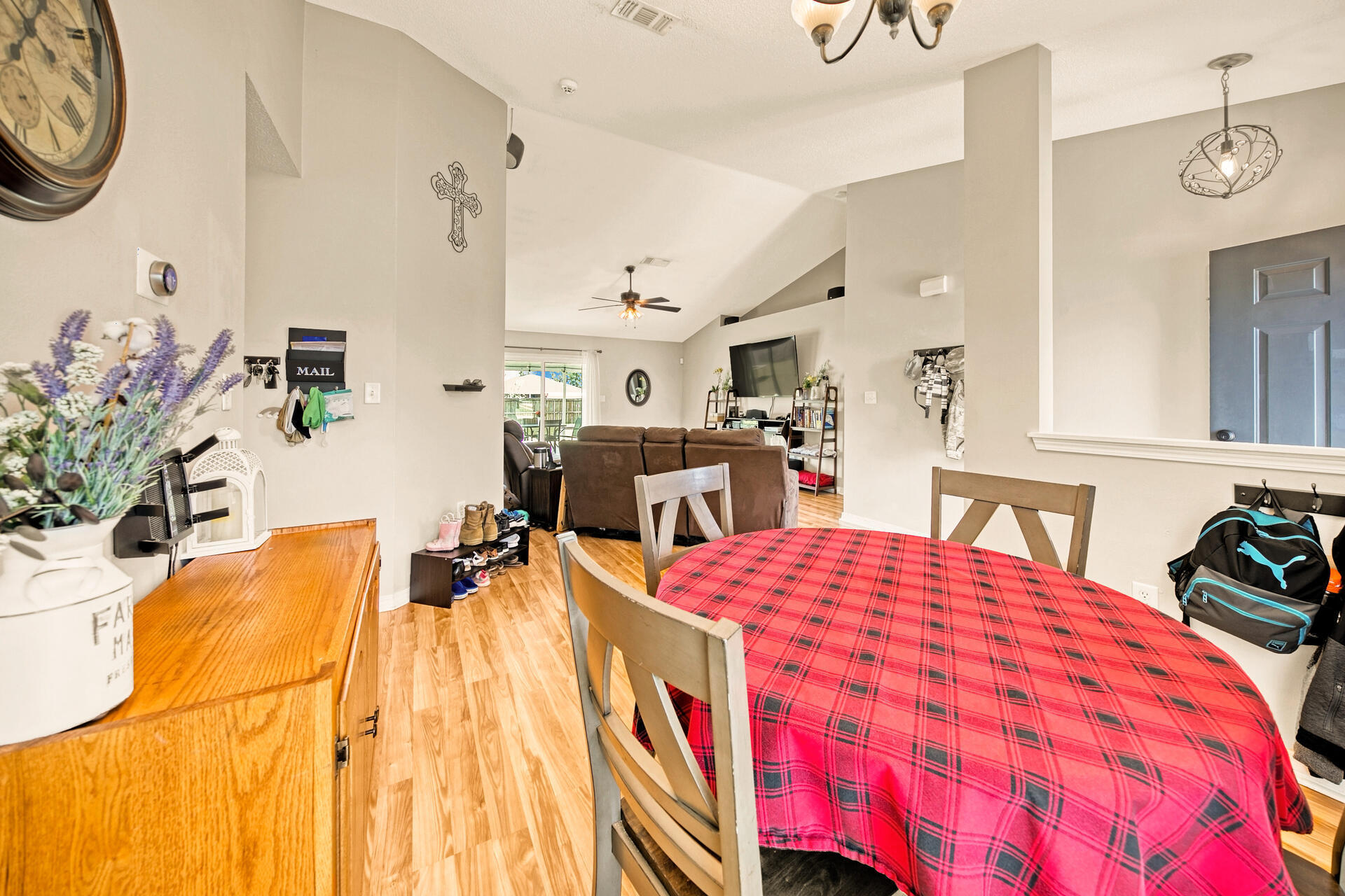 ASHBERRY WOODS - Residential