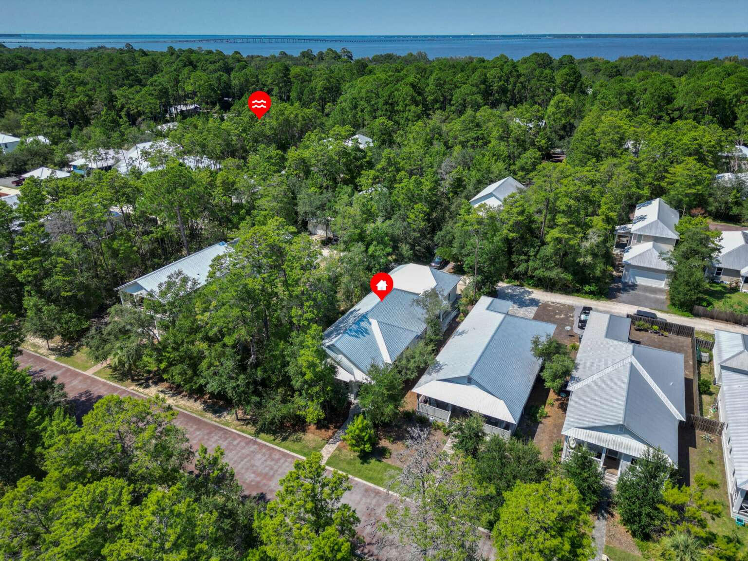 GRAYTON BAYOU - Residential