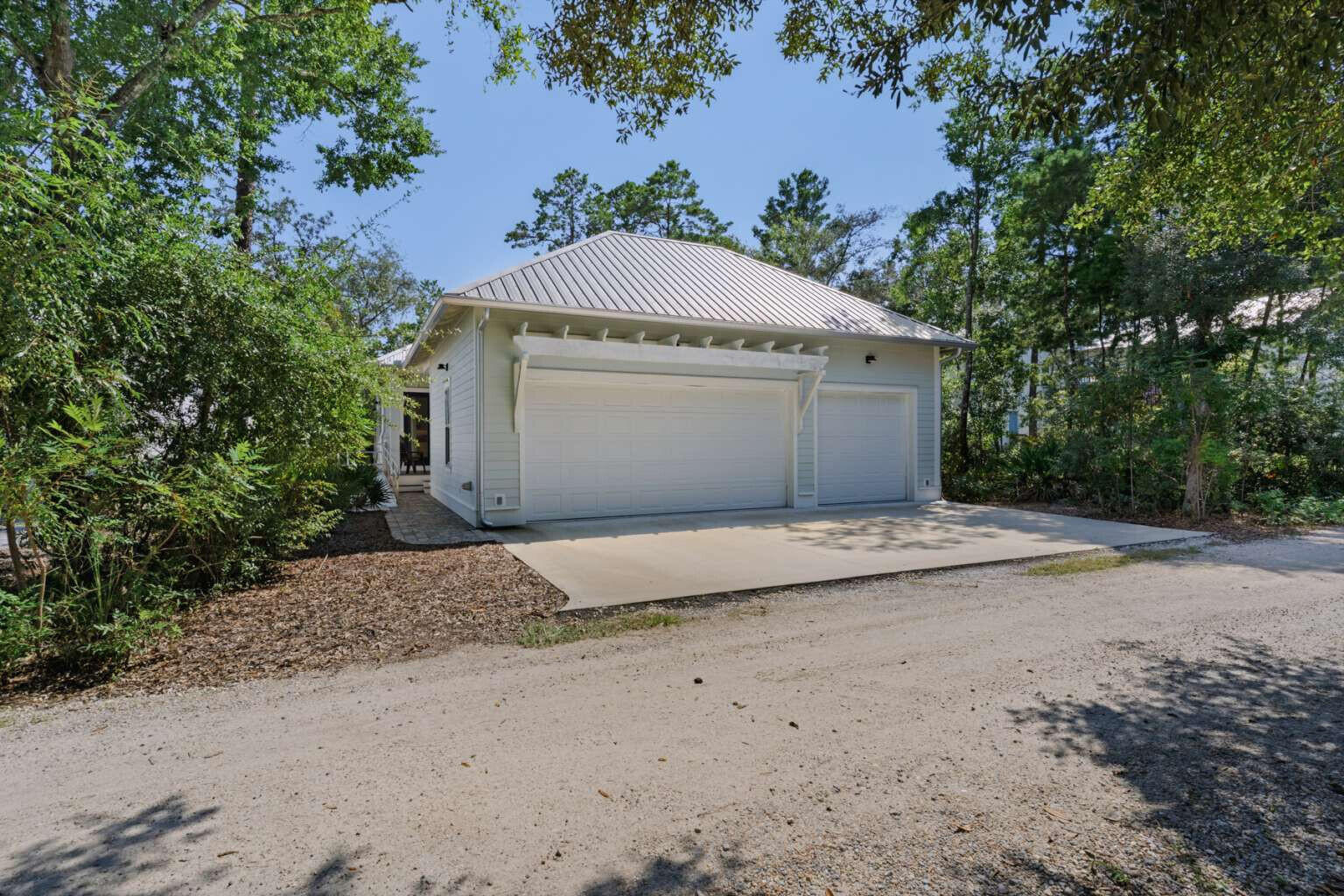 GRAYTON BAYOU - Residential