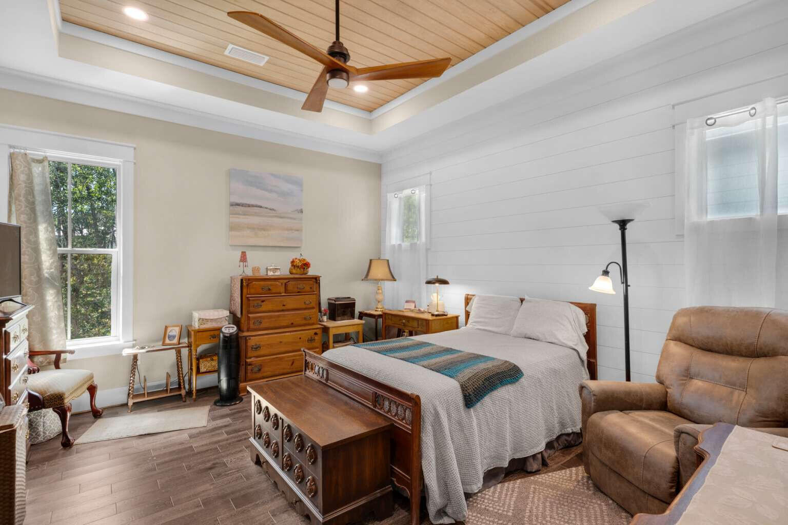 GRAYTON BAYOU - Residential