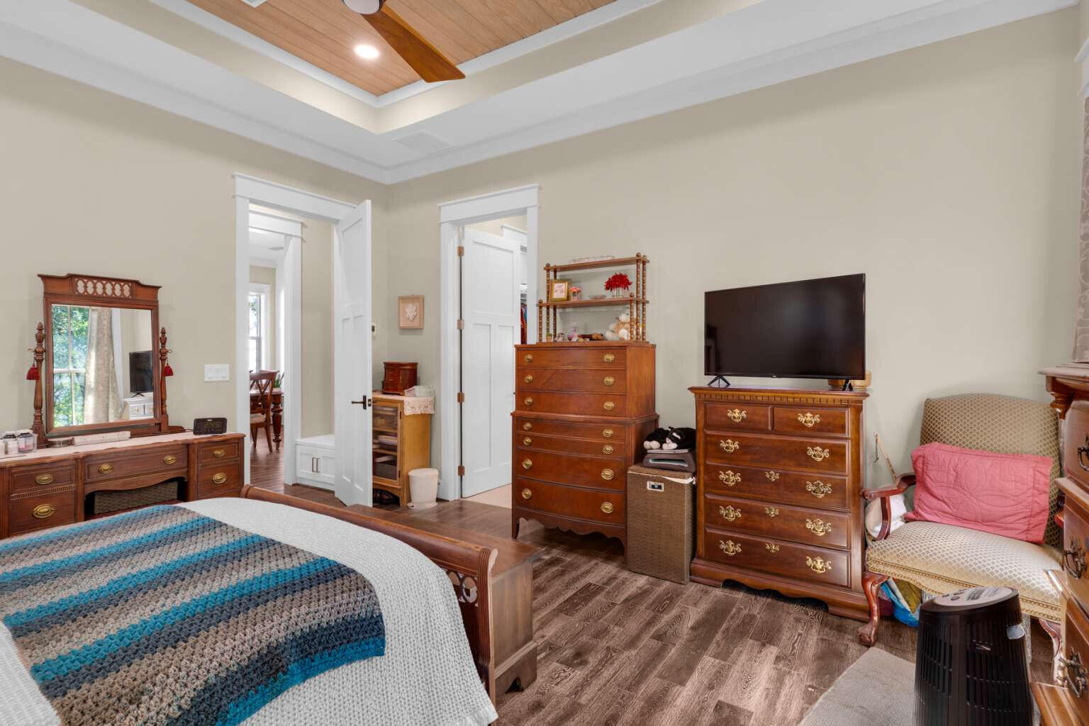 GRAYTON BAYOU - Residential