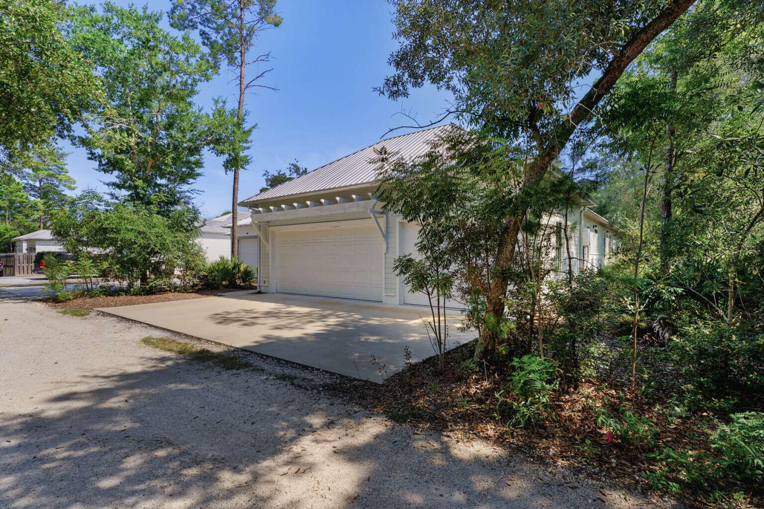 GRAYTON BAYOU - Residential