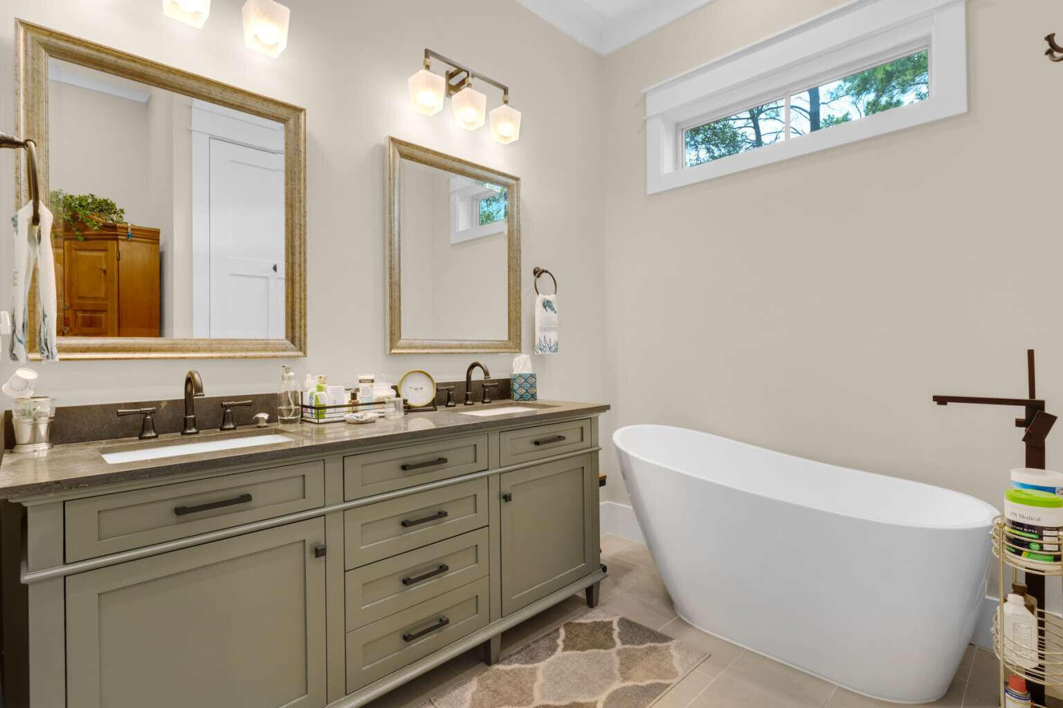 GRAYTON BAYOU - Residential