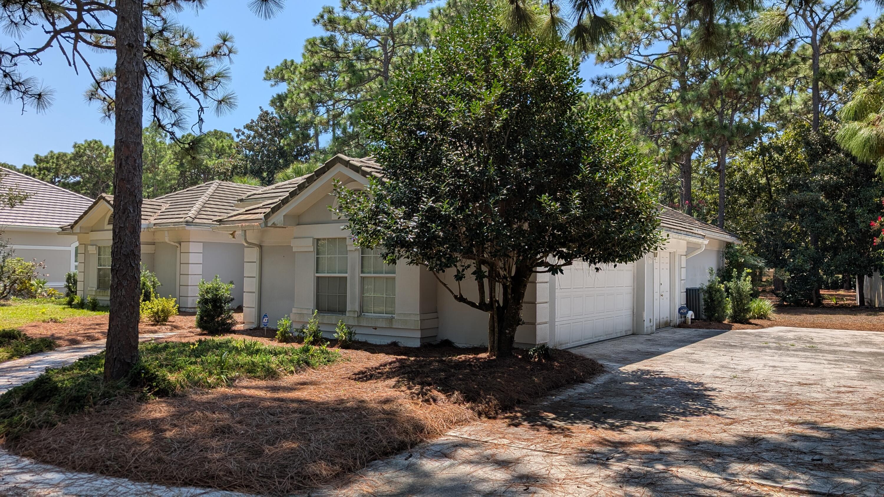 1440 E Baytowne Circle