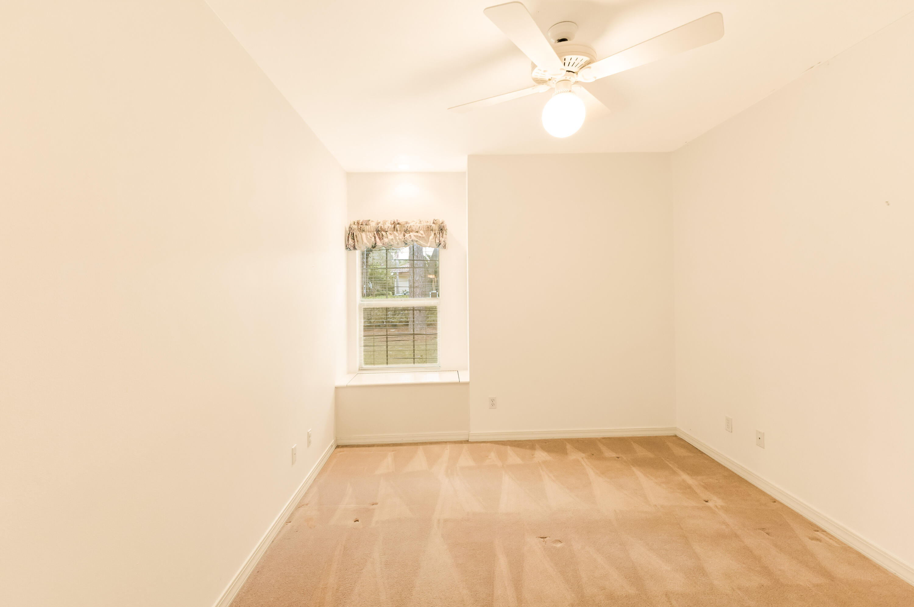 BAYTOWNE AVENUE - Residential