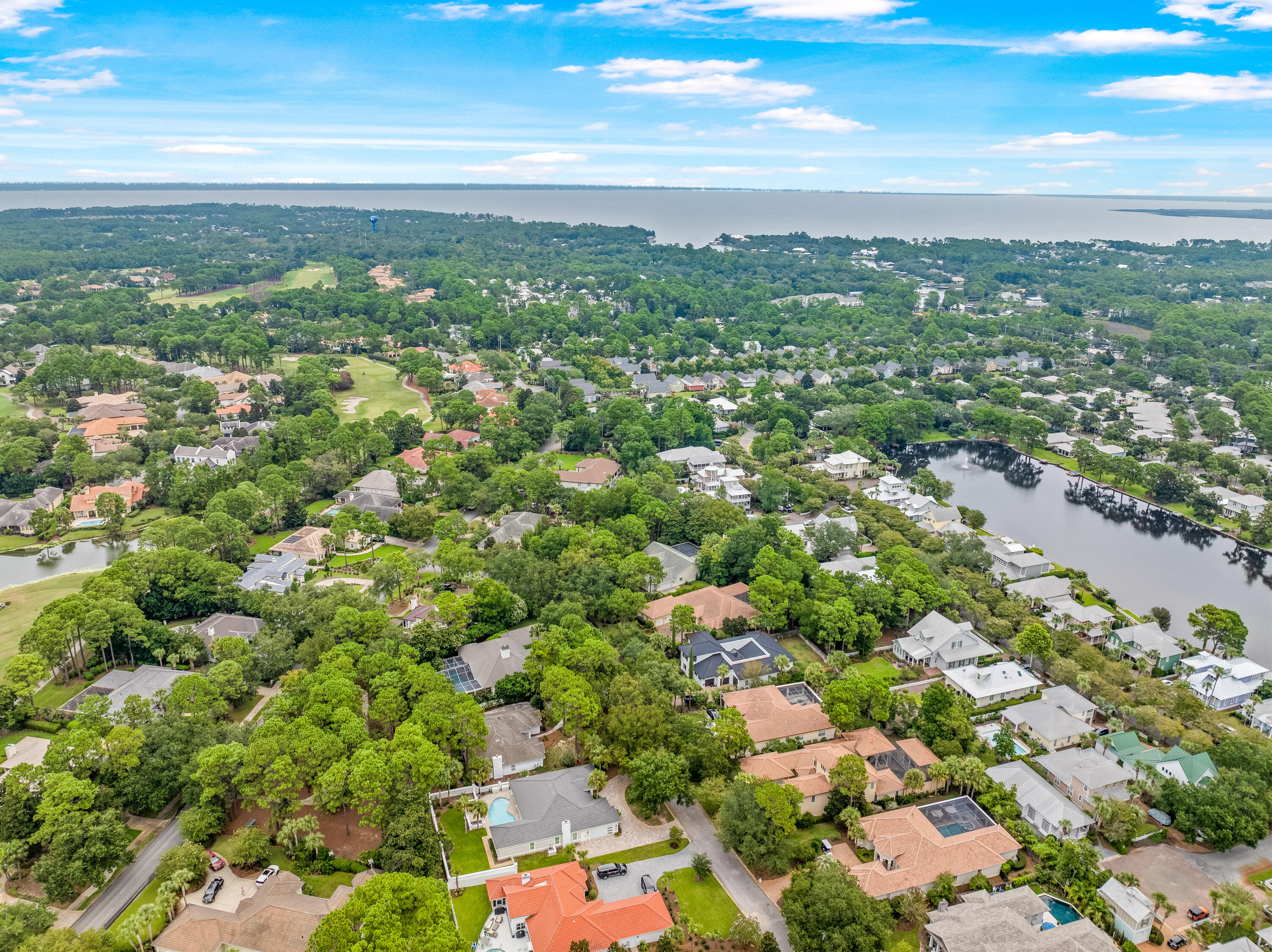 BAYTOWNE AVENUE - Residential
