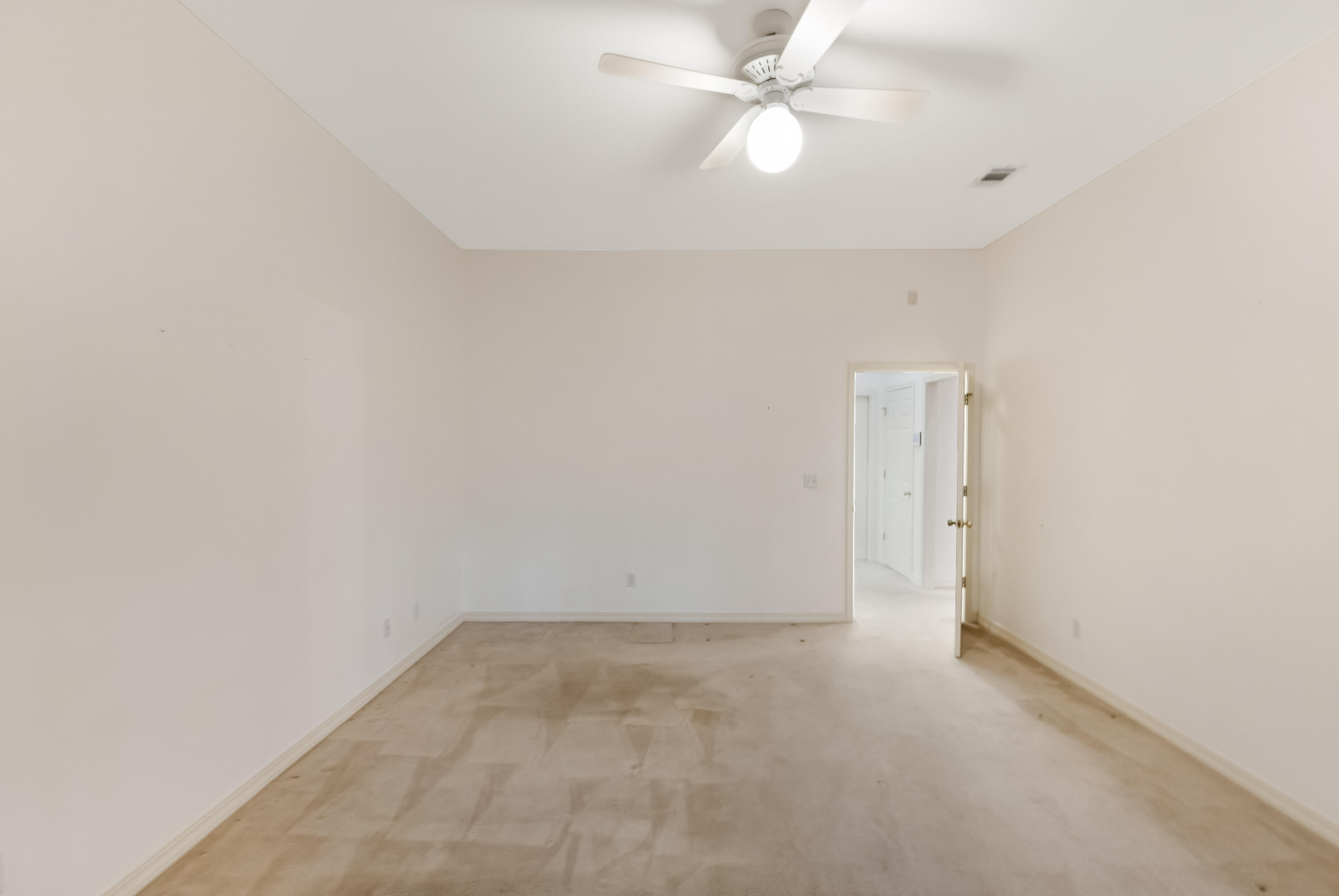 BAYTOWNE AVENUE - Residential