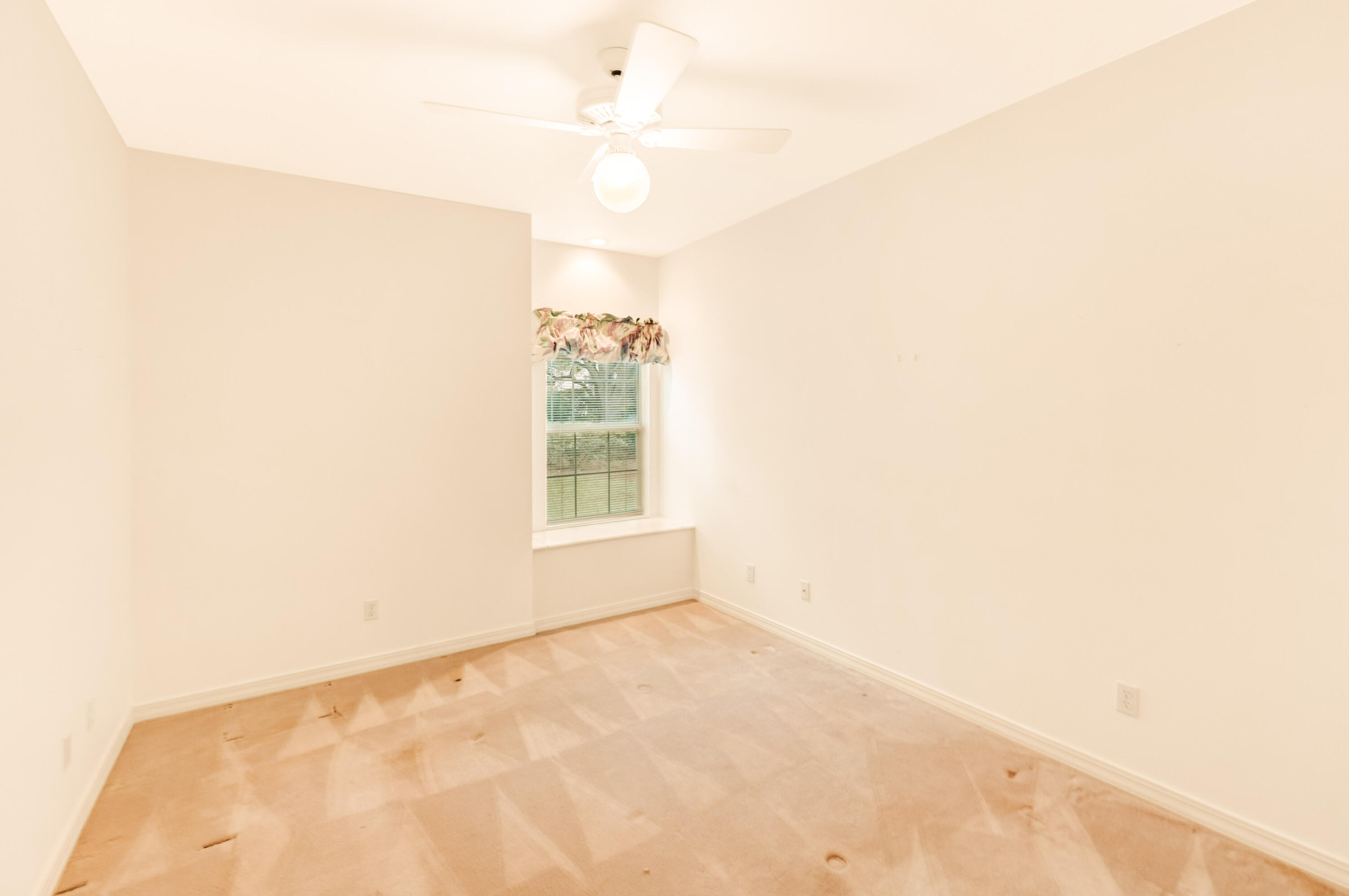 BAYTOWNE AVENUE - Residential