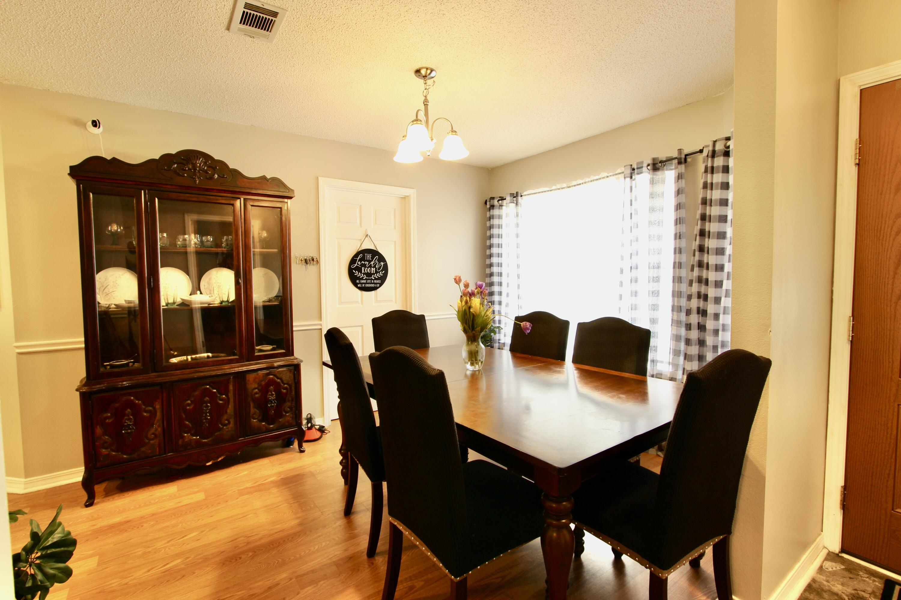 CHEROKEE BEND S/D PH 2 - Residential