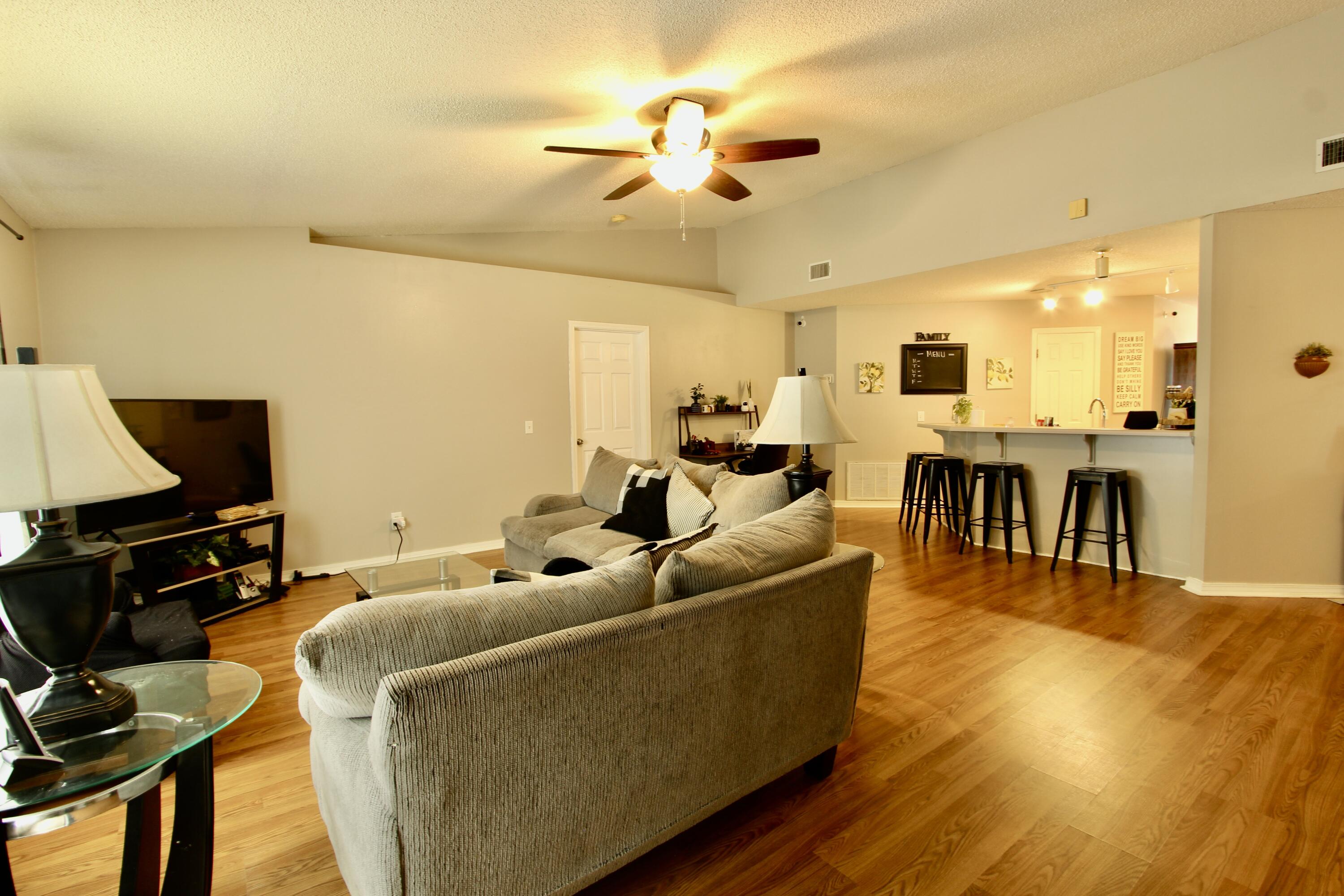 CHEROKEE BEND S/D PH 2 - Residential