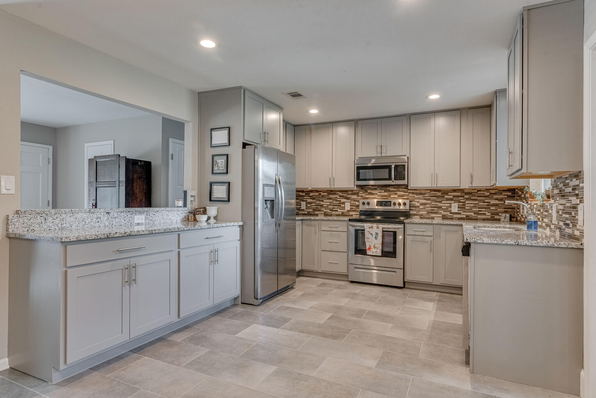 WOODLAND HOMES - Residential