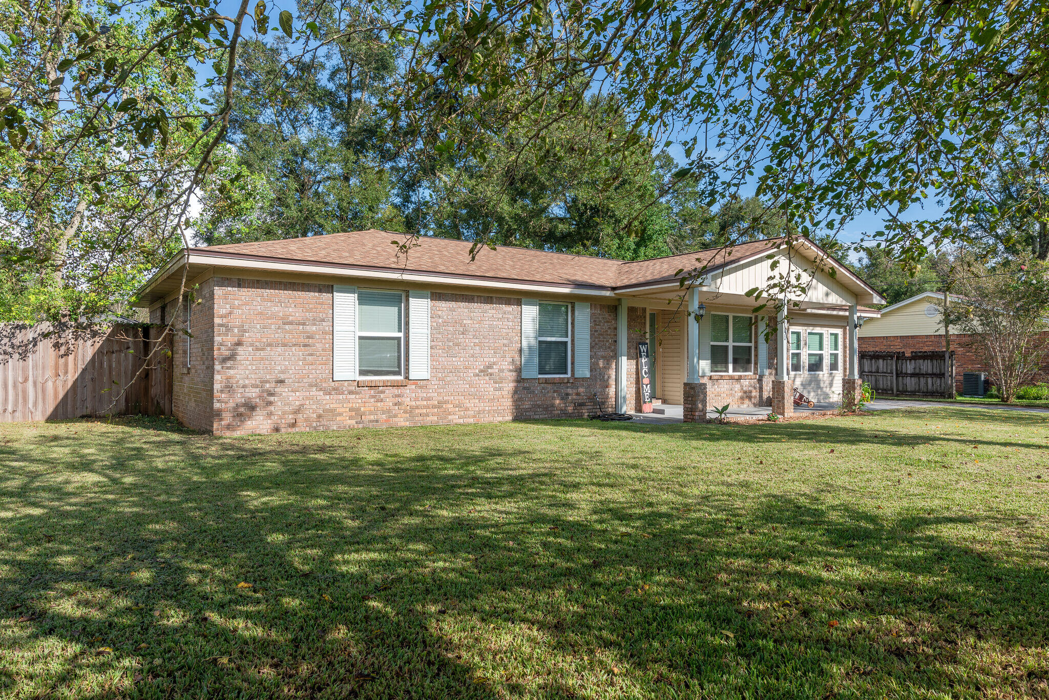 WOODLAND HOMES - Residential