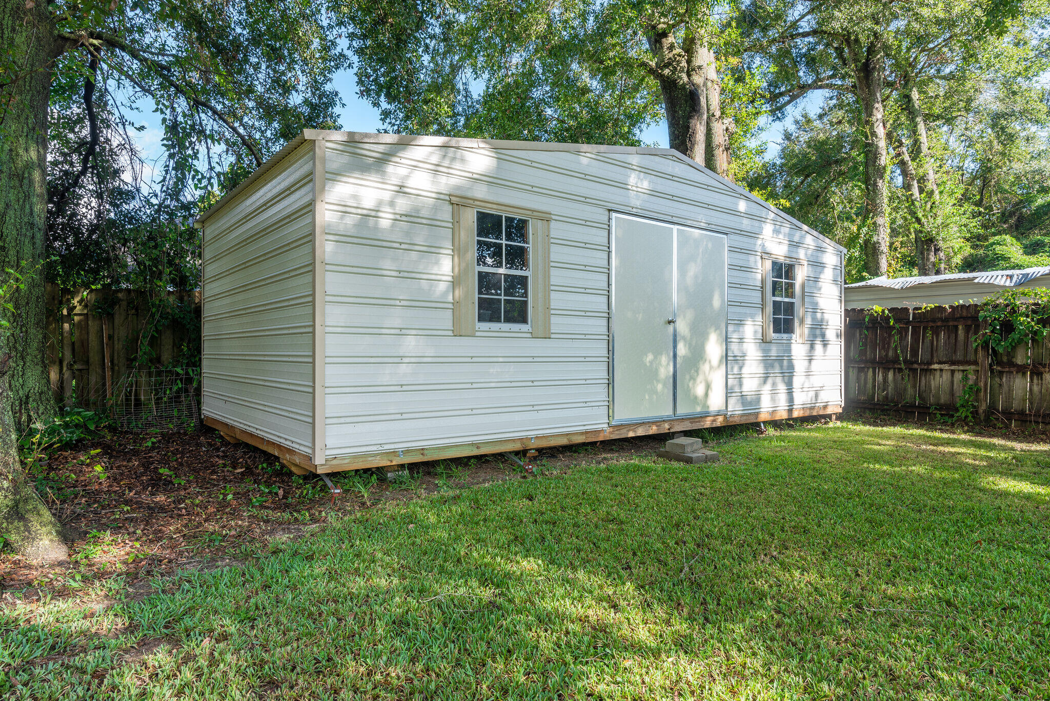 WOODLAND HOMES - Residential