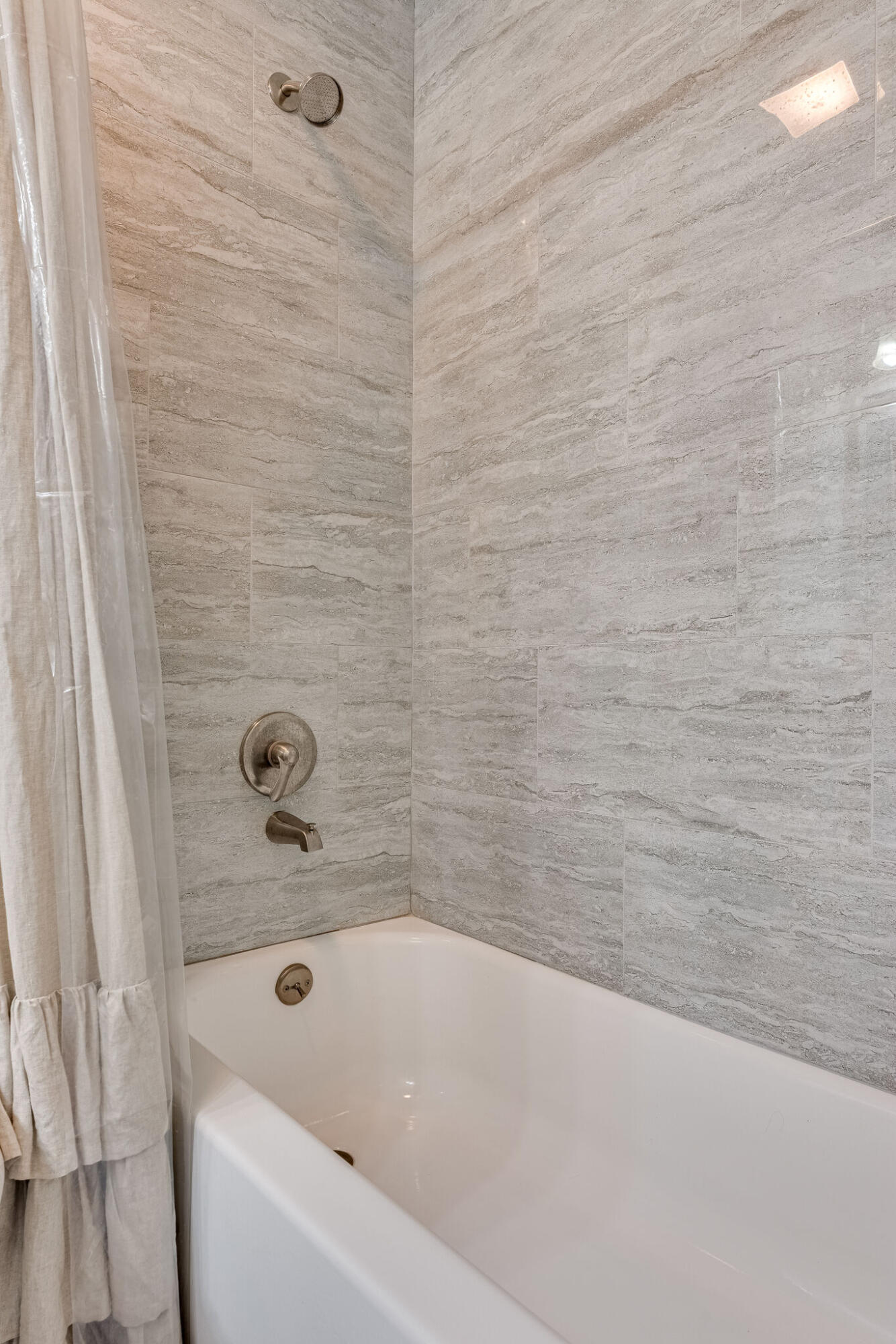 WOODLAND HOMES - Residential