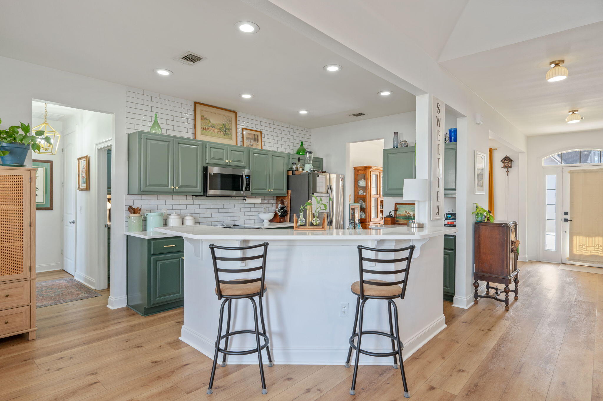 HERITAGE MANOR - Residential