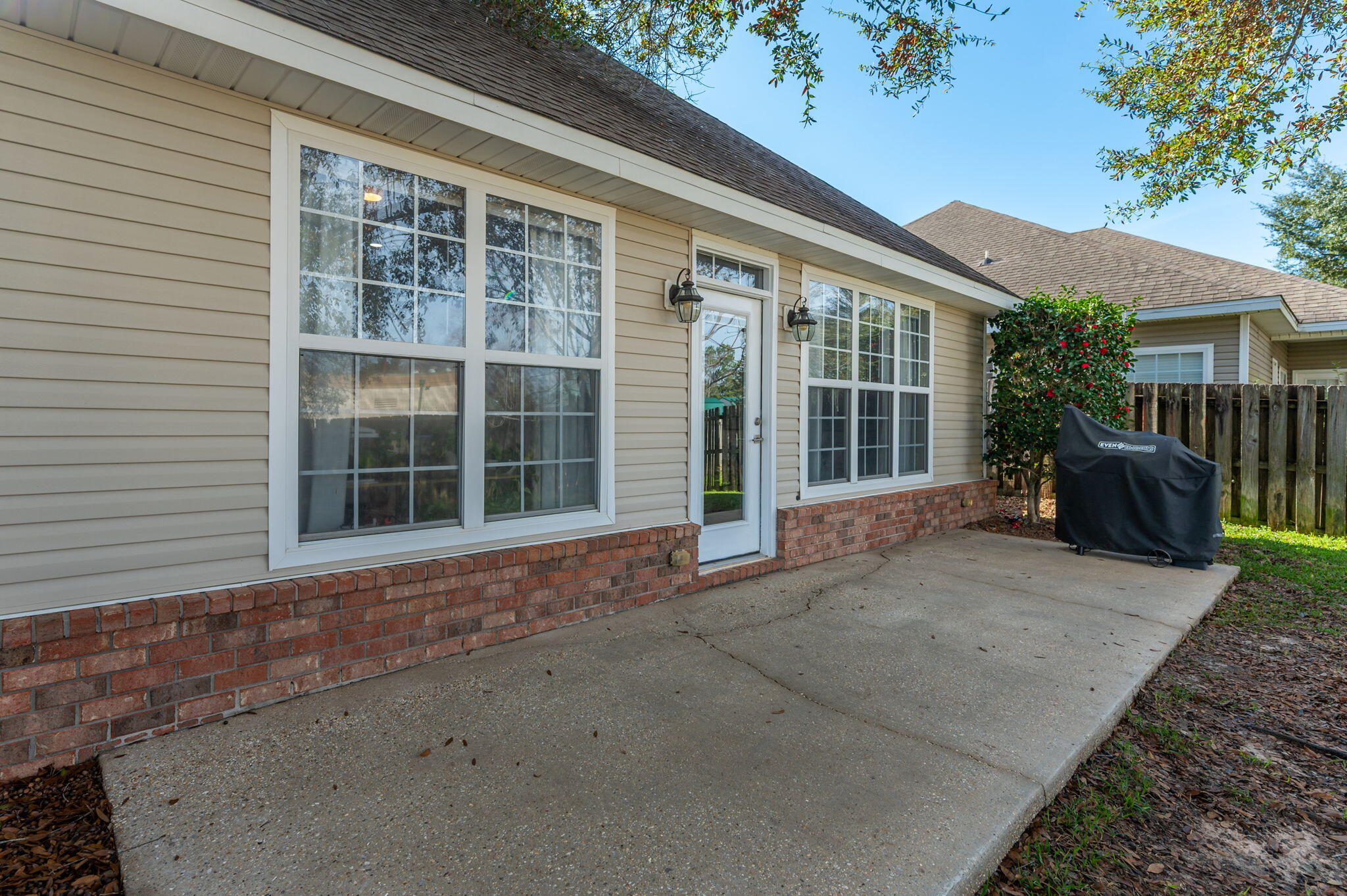 HERITAGE MANOR - Residential