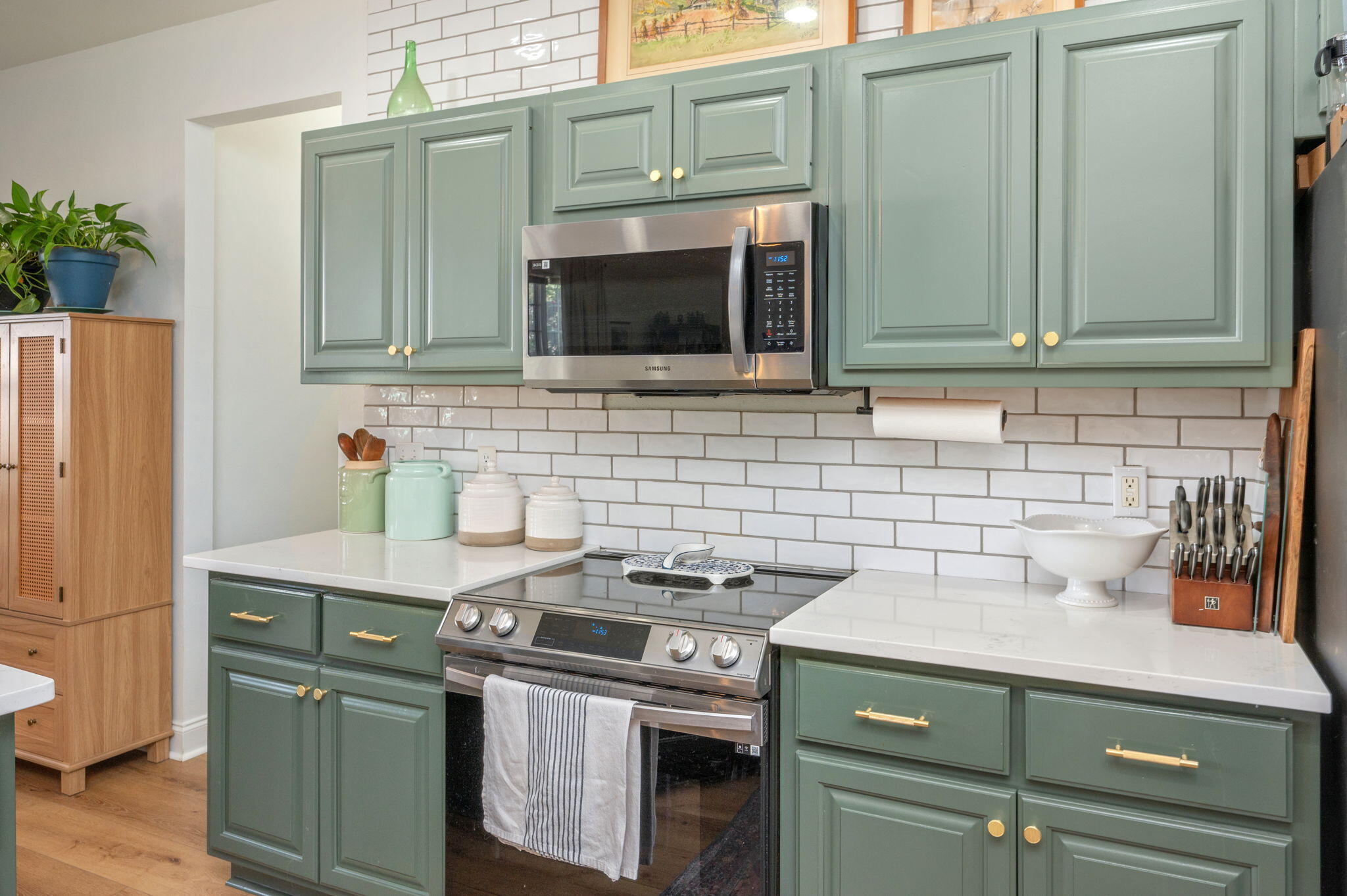 HERITAGE MANOR - Residential