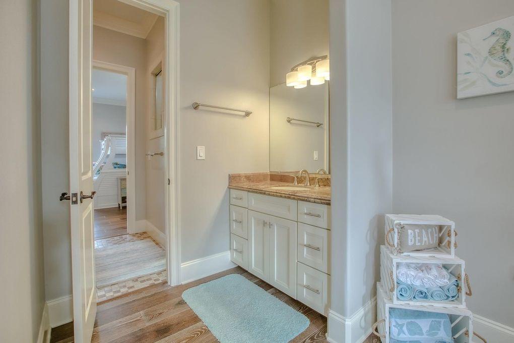 SANTA ROSA BEACH ESTATES - Residential