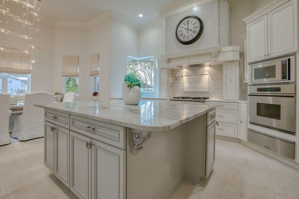 SANTA ROSA BEACH ESTATES - Residential