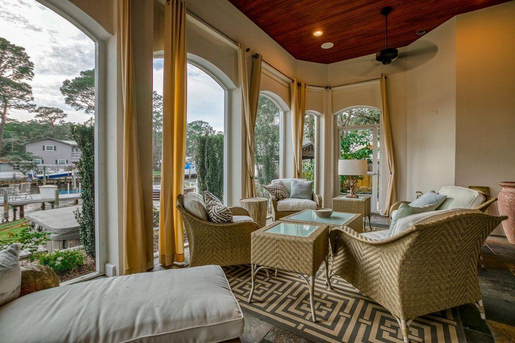 SANTA ROSA BEACH ESTATES - Residential