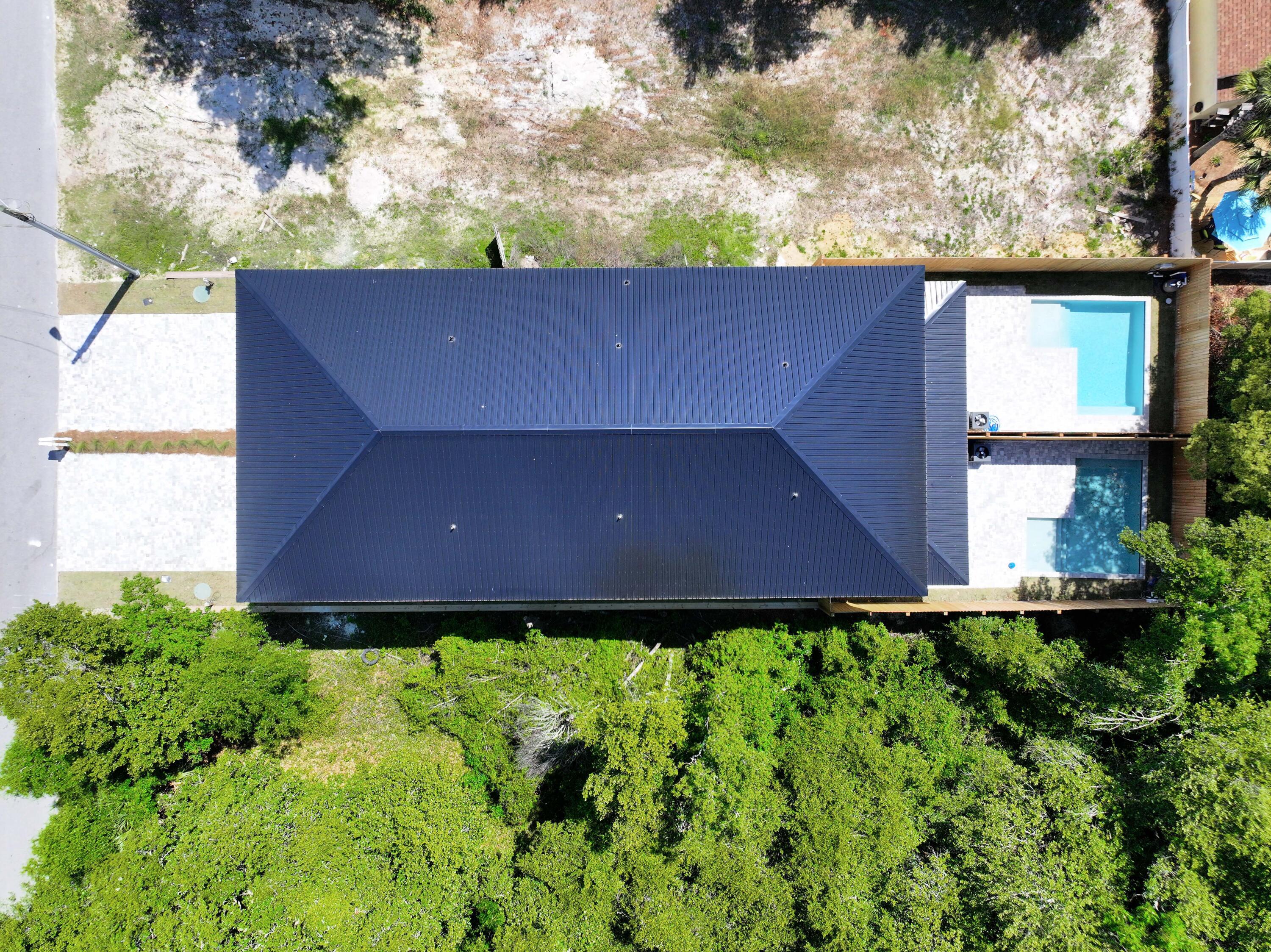 LAGUNA BEACH - Residential