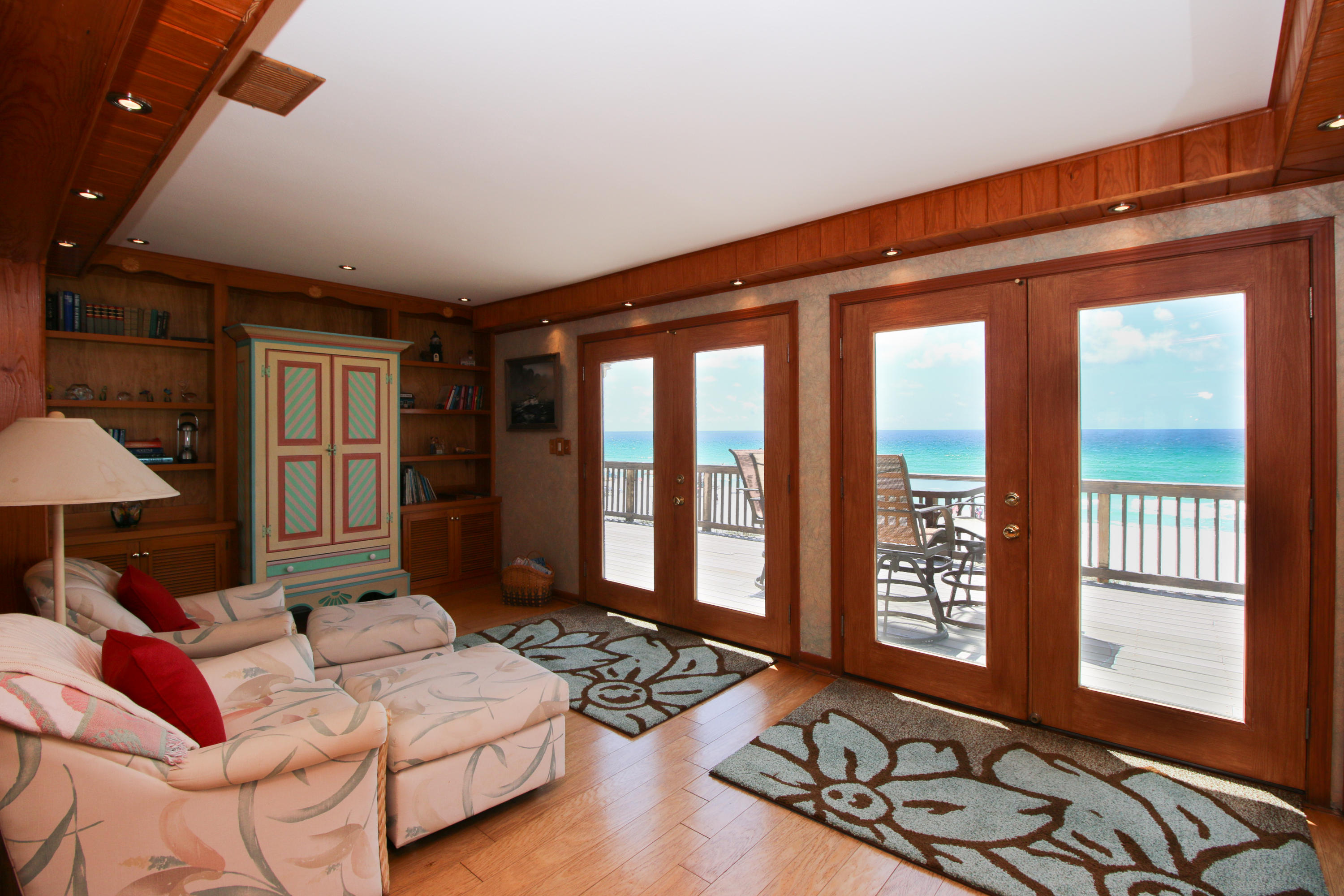 GREENREEF T/H - Residential