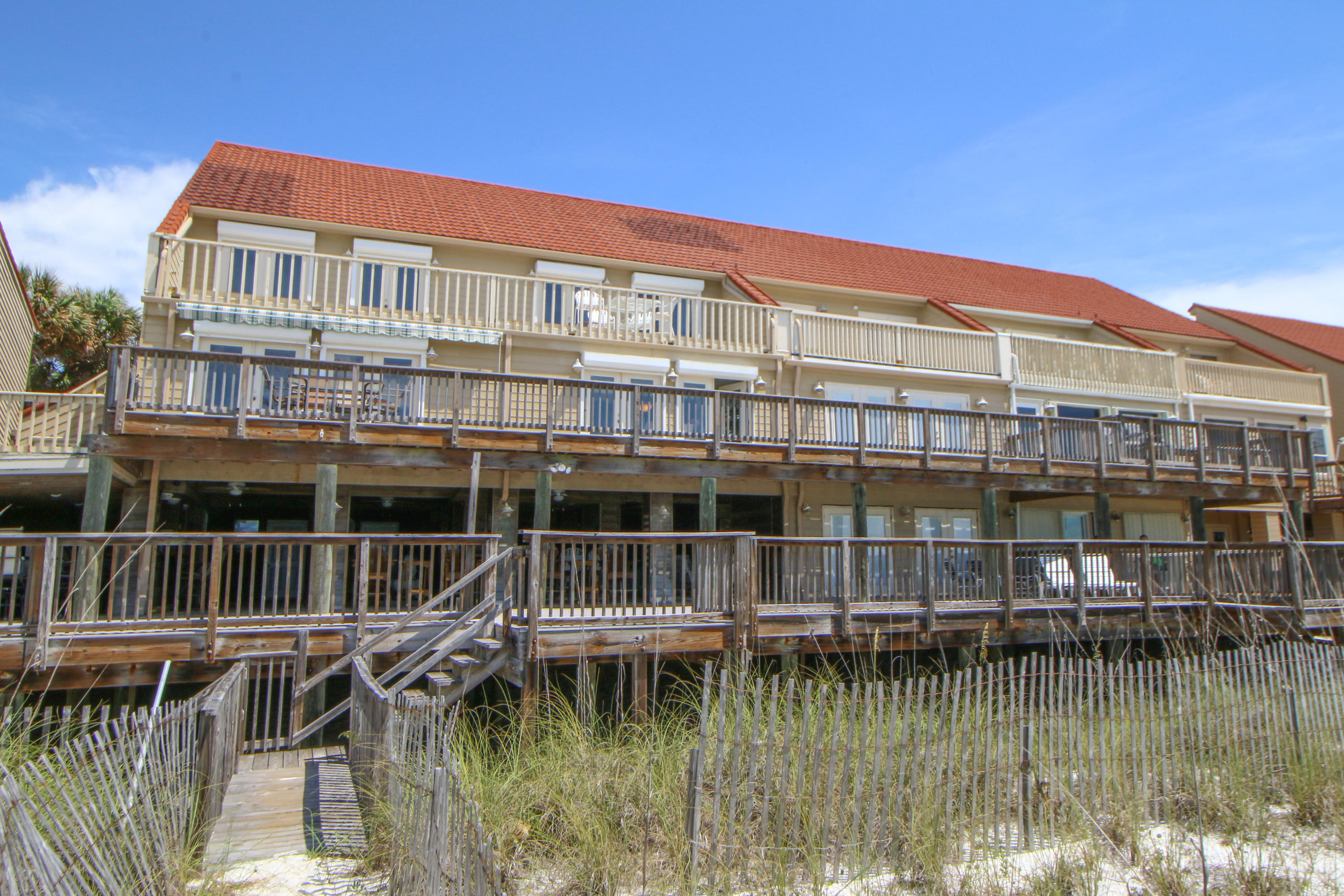 GREENREEF T/H - Residential