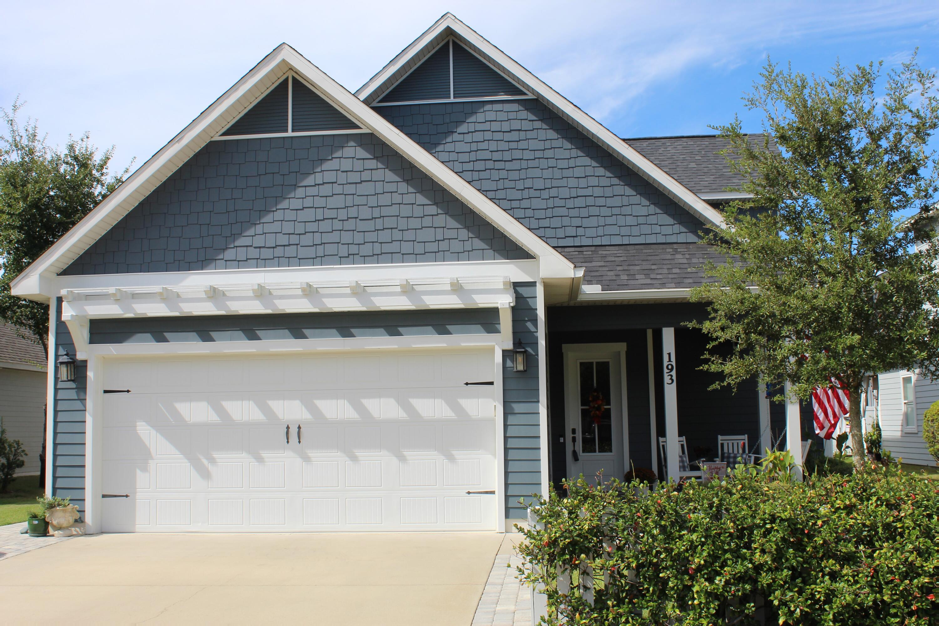 PARADISE COVE - Residential