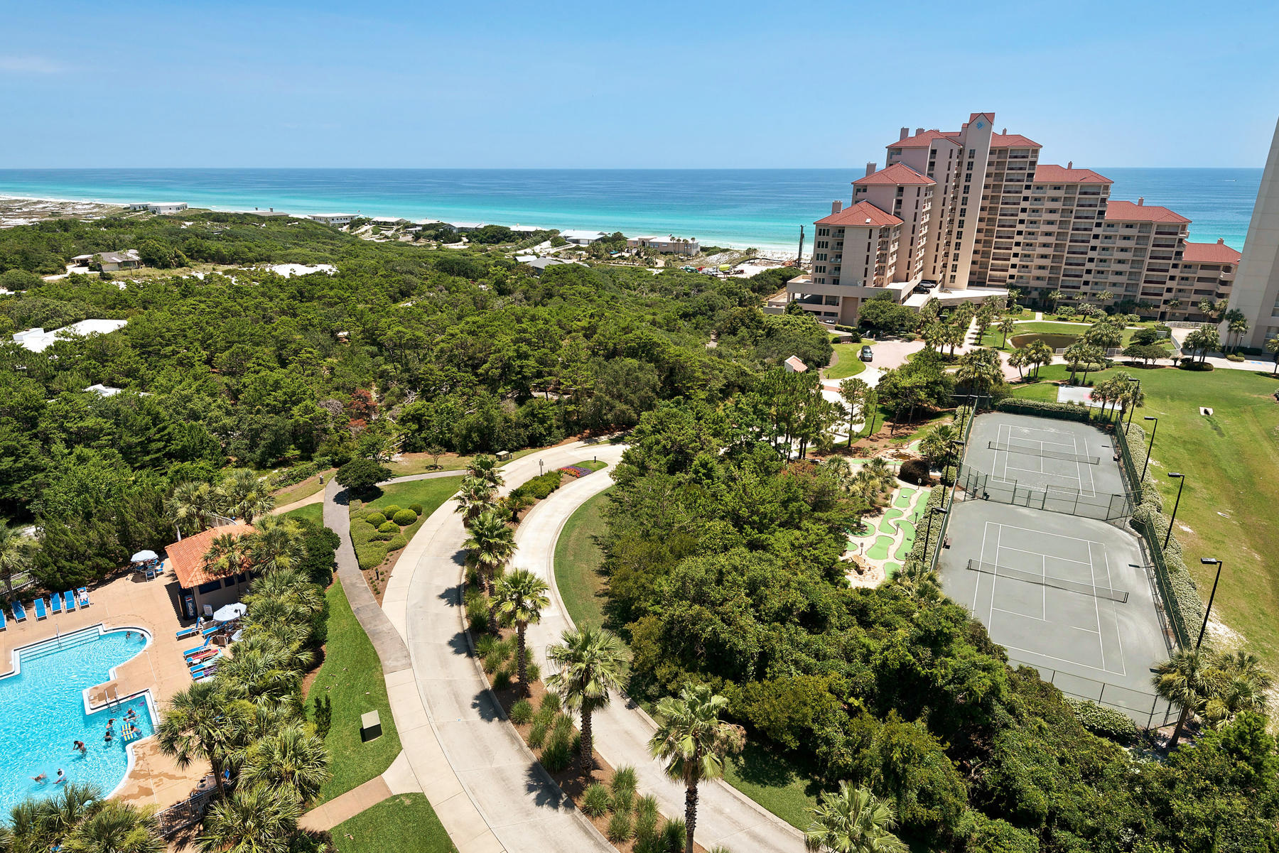 SUMMIT AT TOPS'L (THE) - Residential