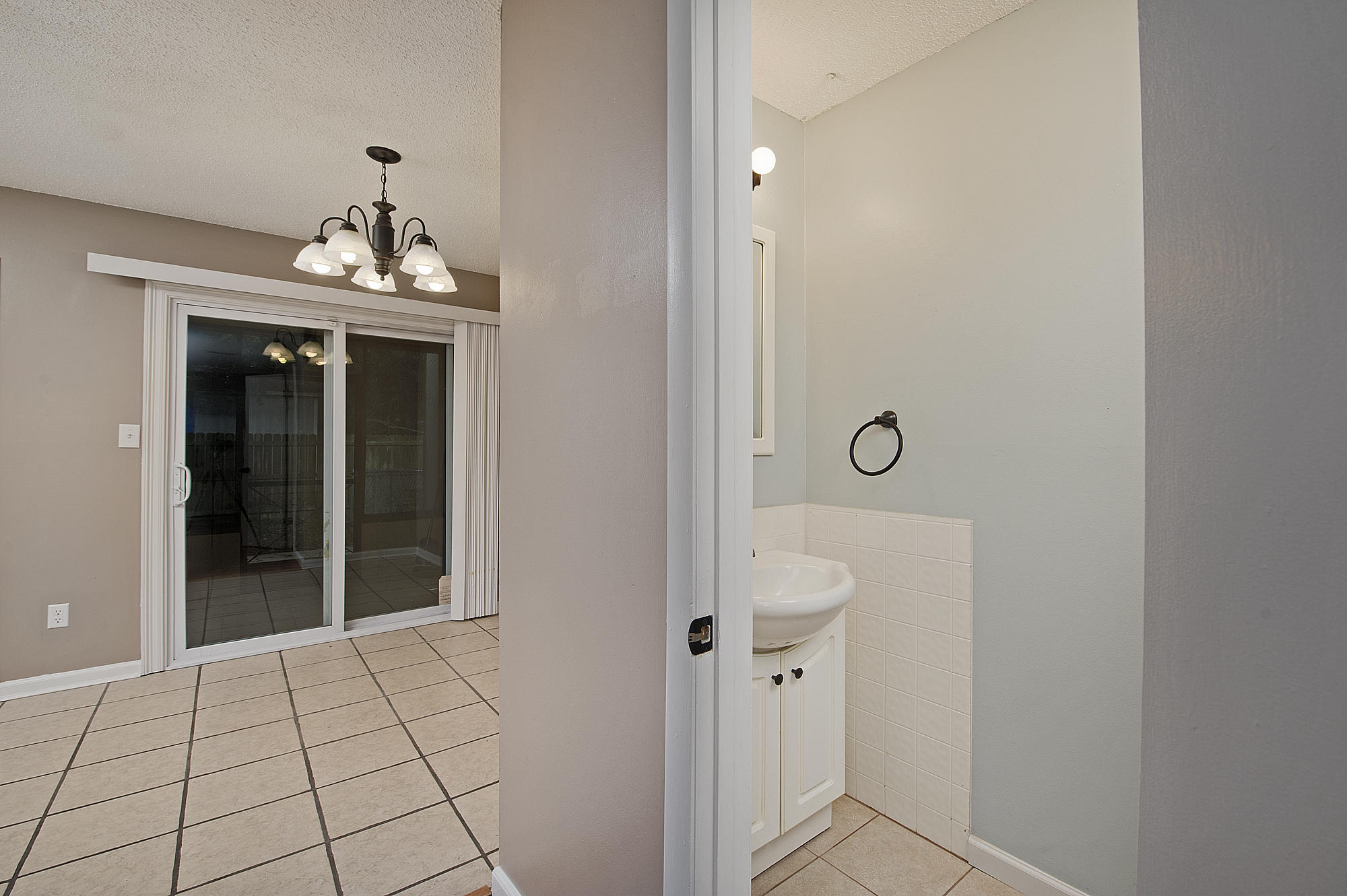 TYNER VILLAS - Residential