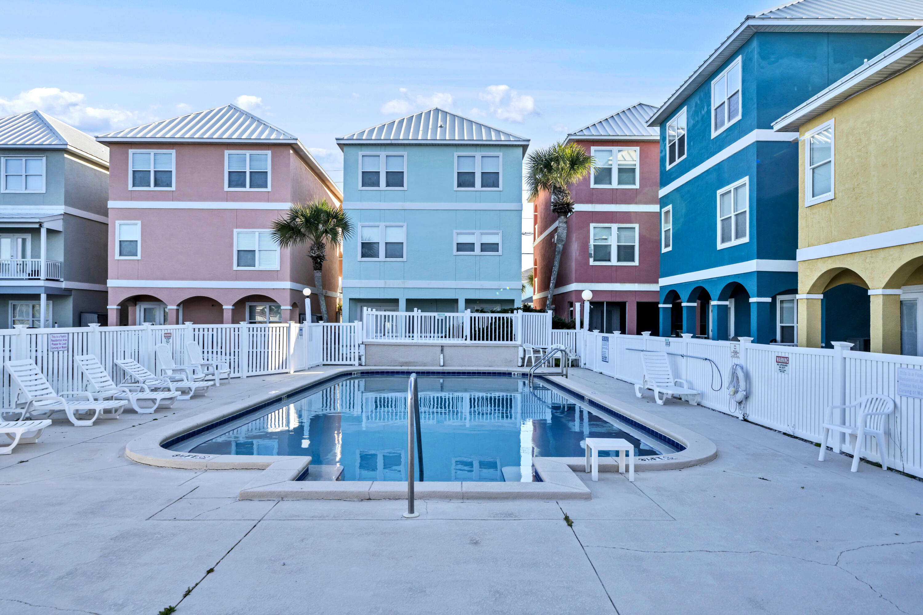 Riviera Beach Villas - Residential