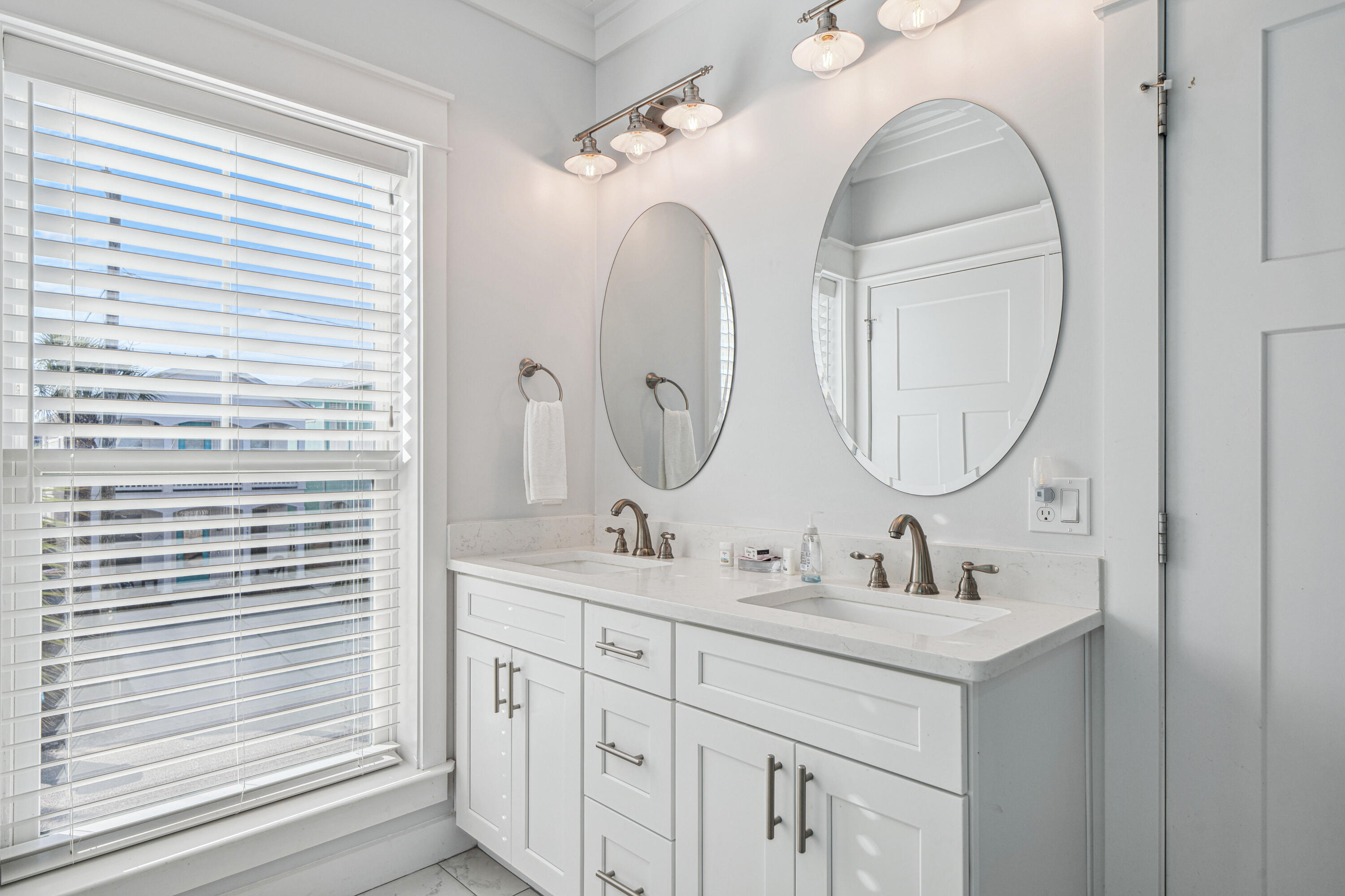 Riviera Beach Villas - Residential