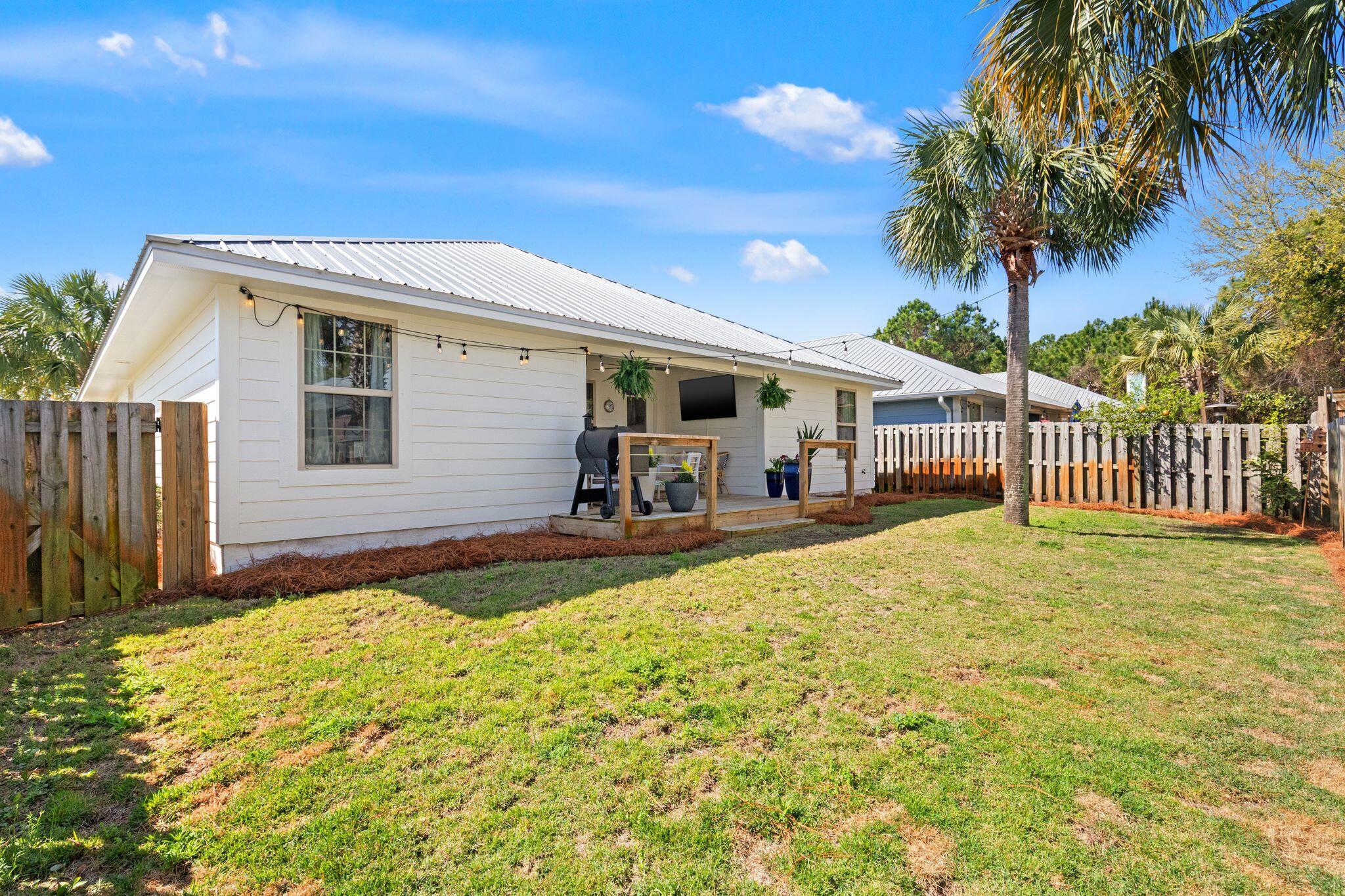 EAGLE BAY - Residential