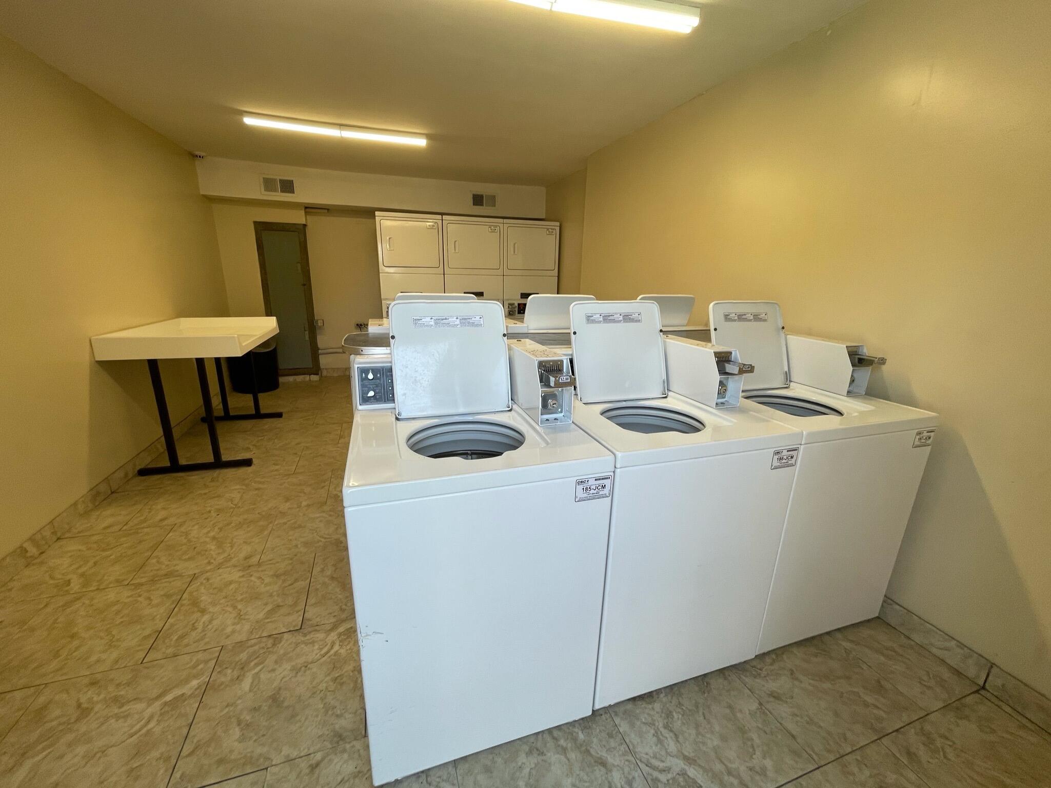 COLLEGE PARK CONDO - Residential Lease