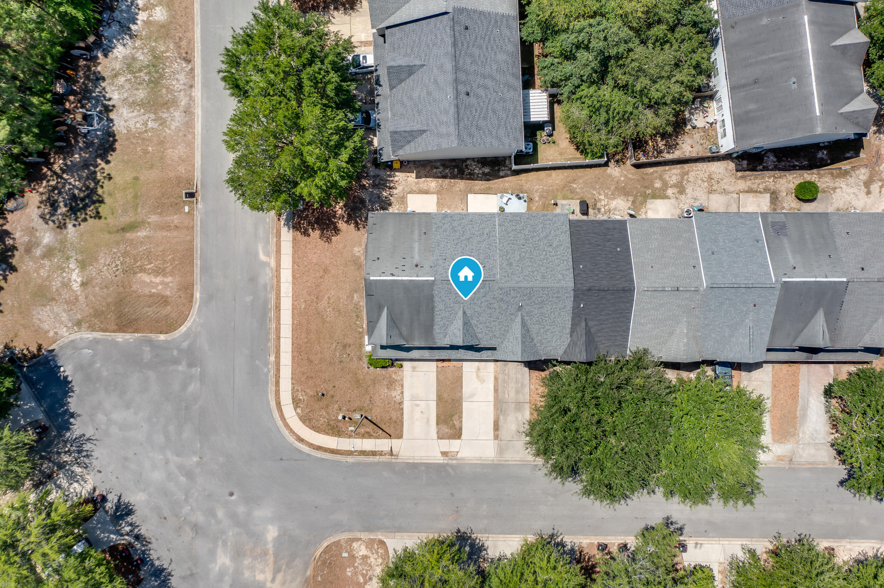 ROLLING PINES - Residential