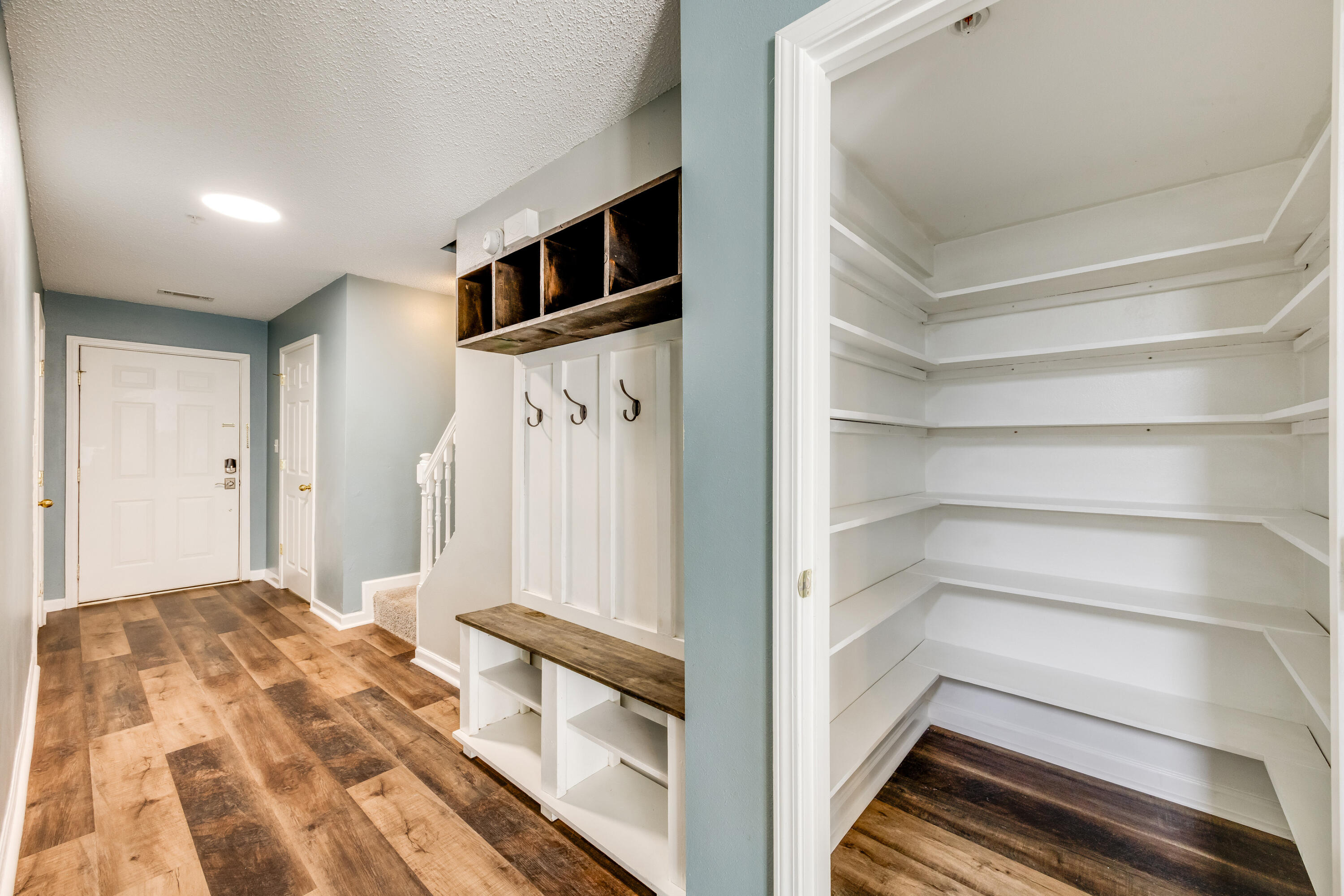 ROLLING PINES - Residential