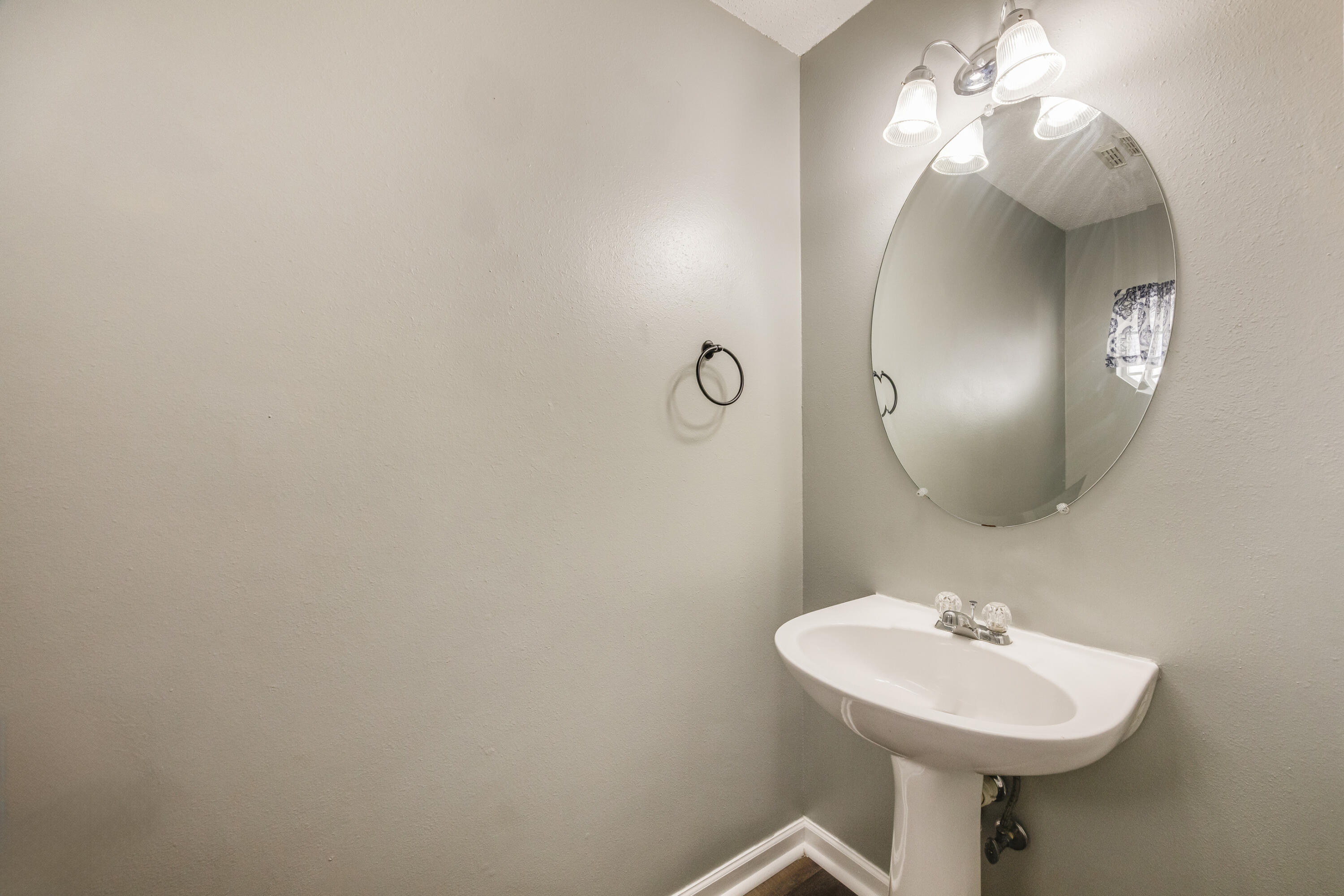 ROLLING PINES - Residential