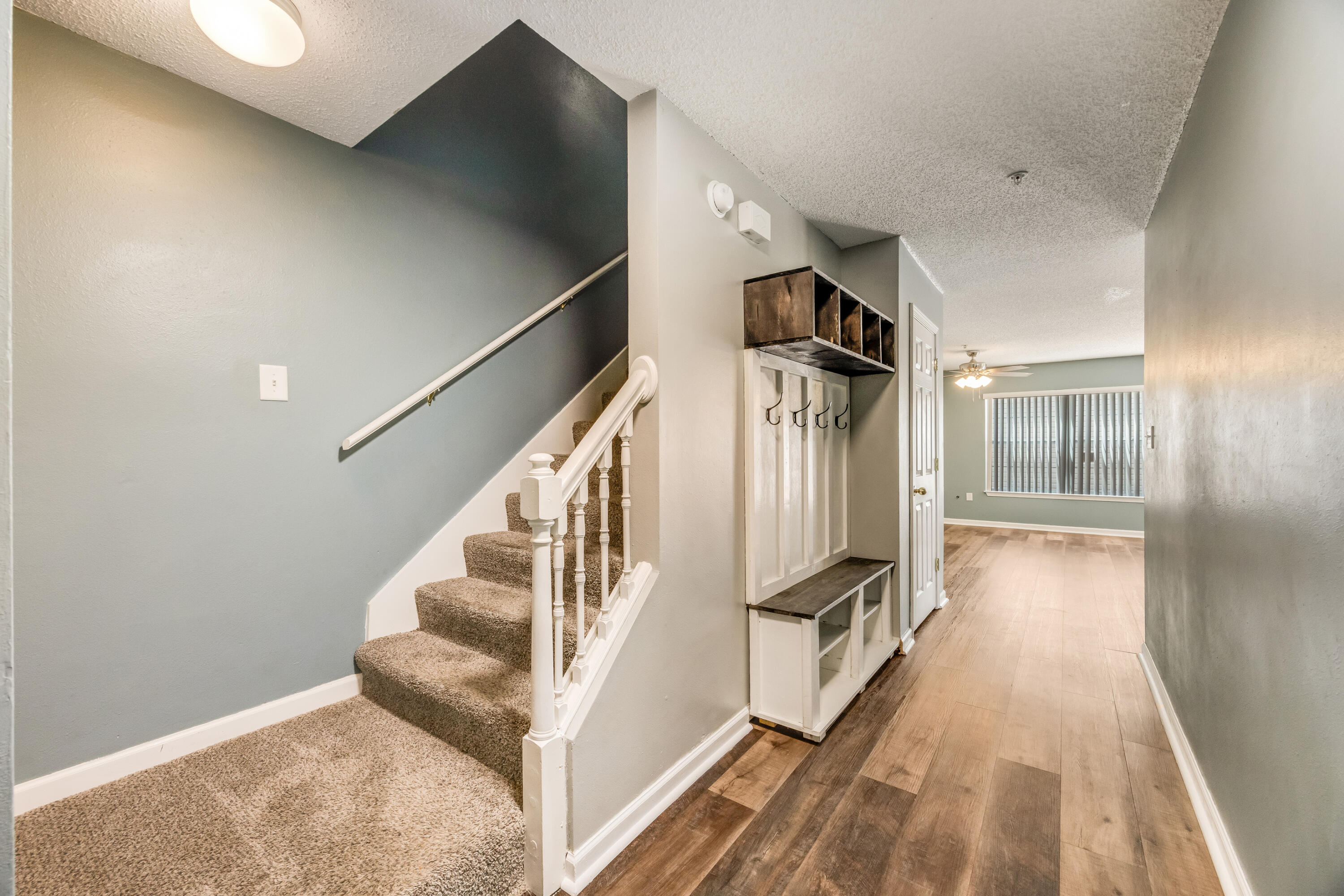 ROLLING PINES - Residential