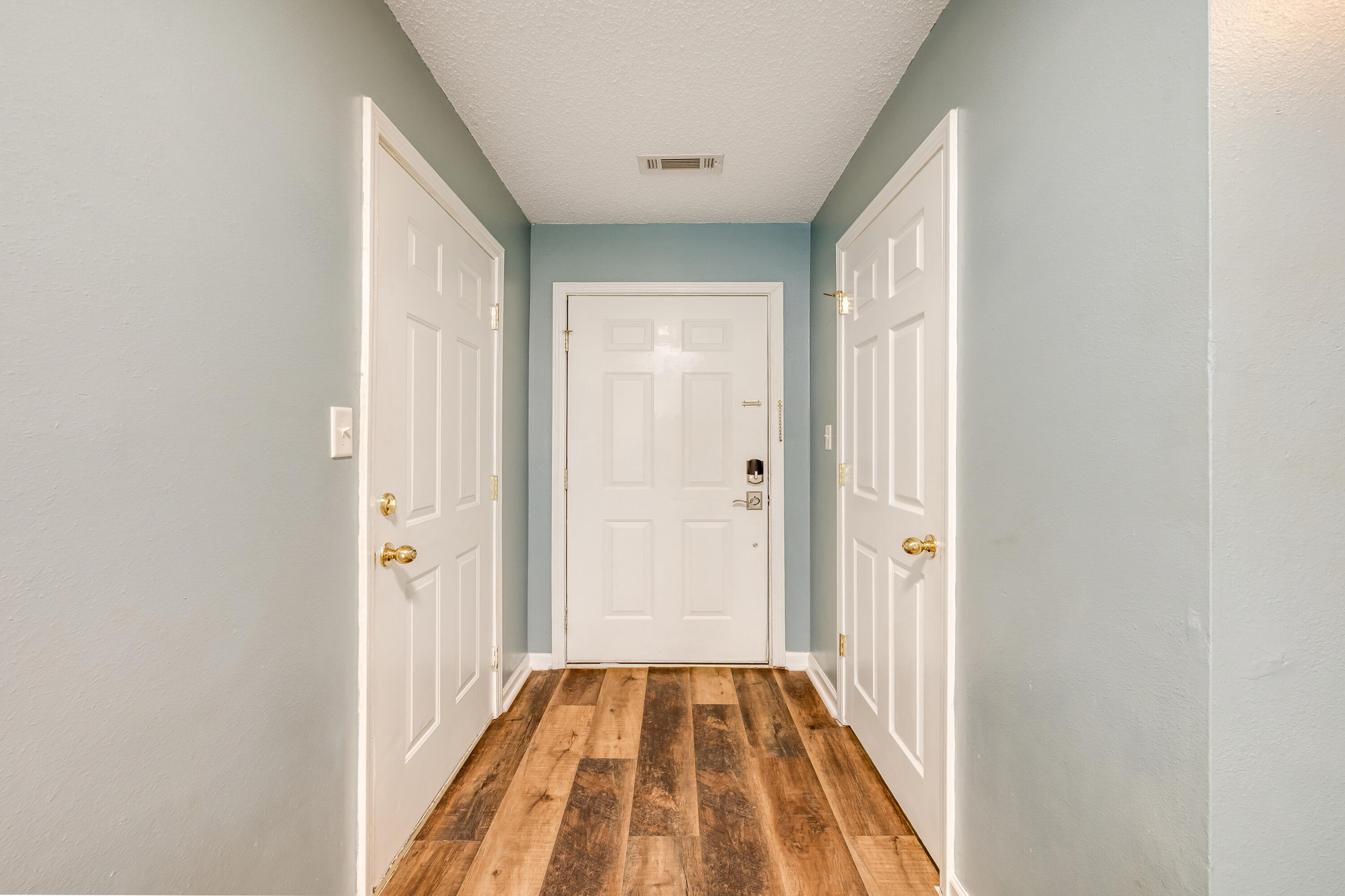 ROLLING PINES - Residential