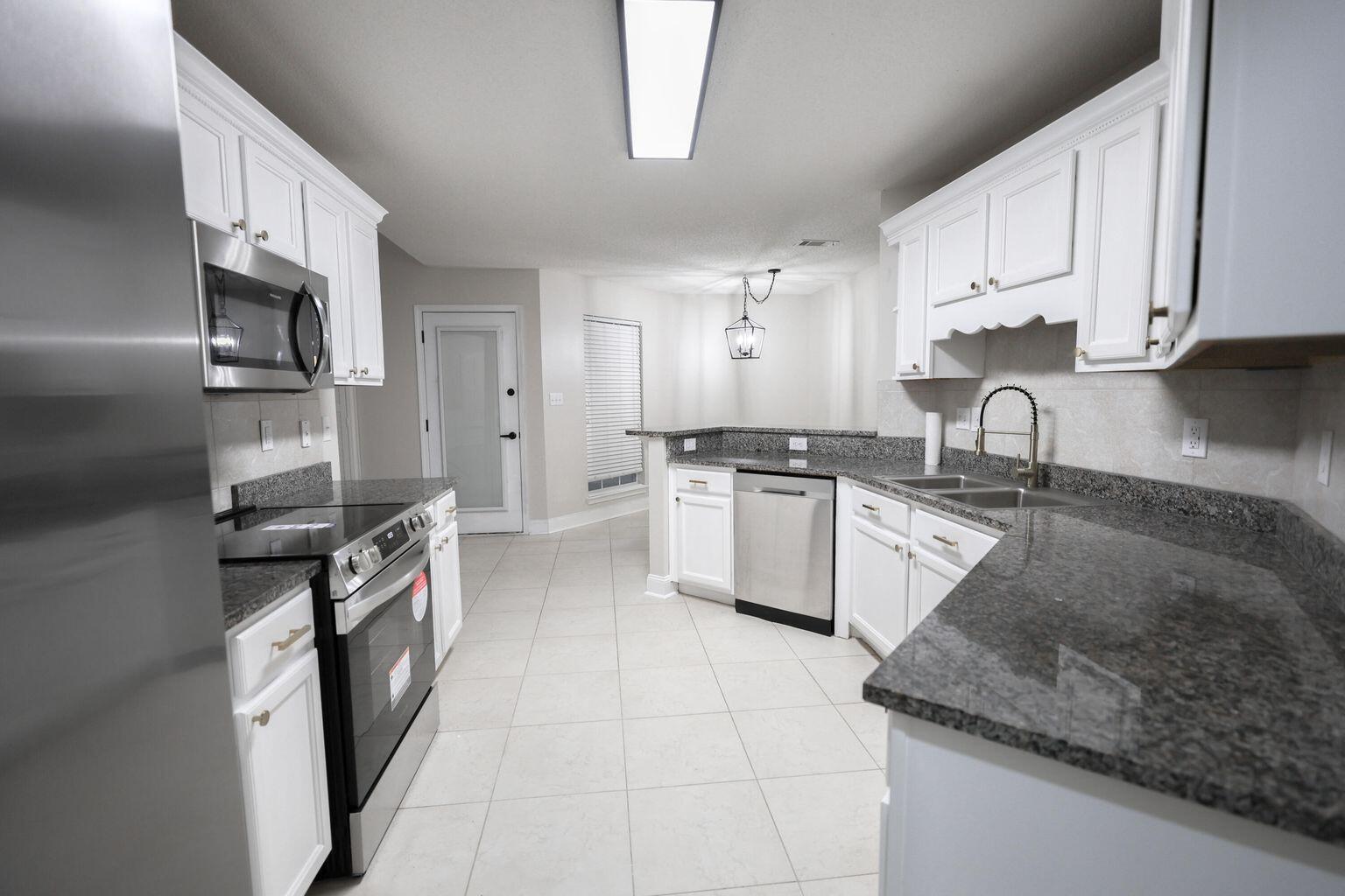 WOODLANDS PH 2 - Residential Lease